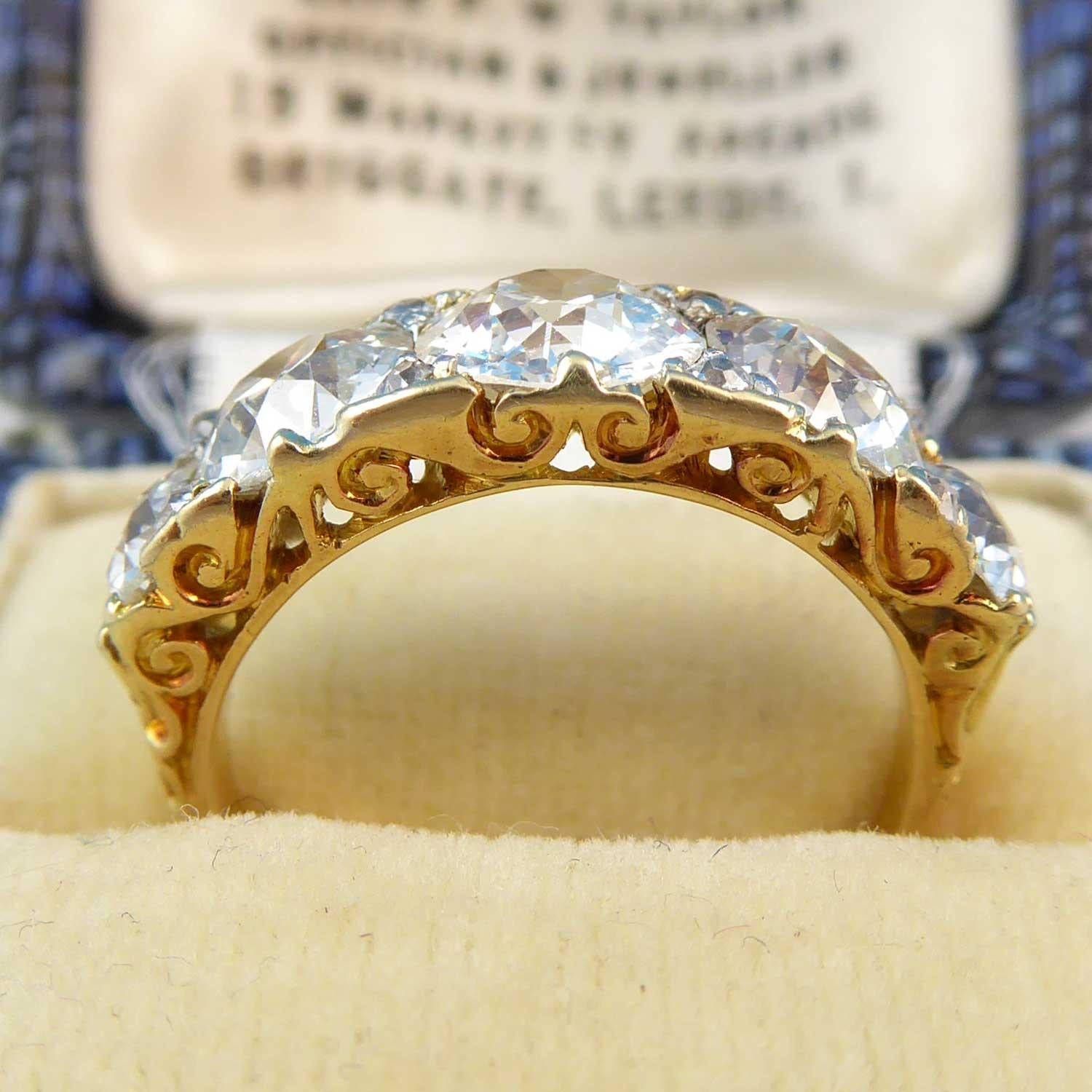 Victorian 3.18 Carat Diamond Ring, Old European Cut Diamonds, circa 1890 4