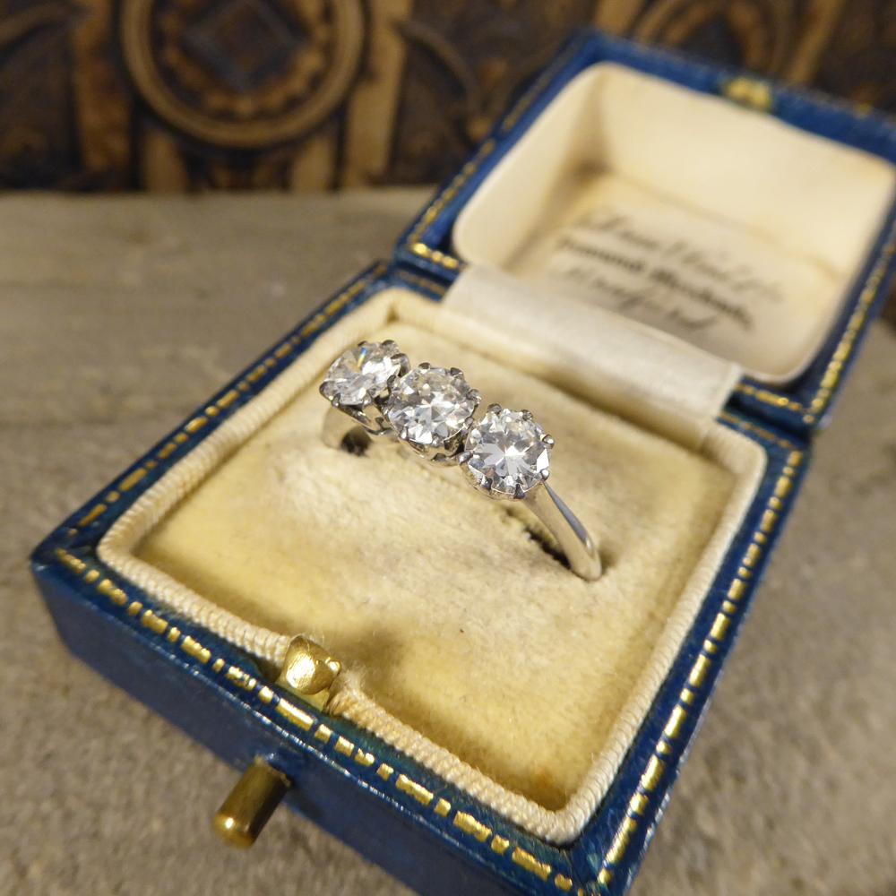 Diamond Three-Stone Ring 18 Carat Gold and Platinum, 1.2 Carat Total circa 1930s In Good Condition In Yorkshire, West Yorkshire