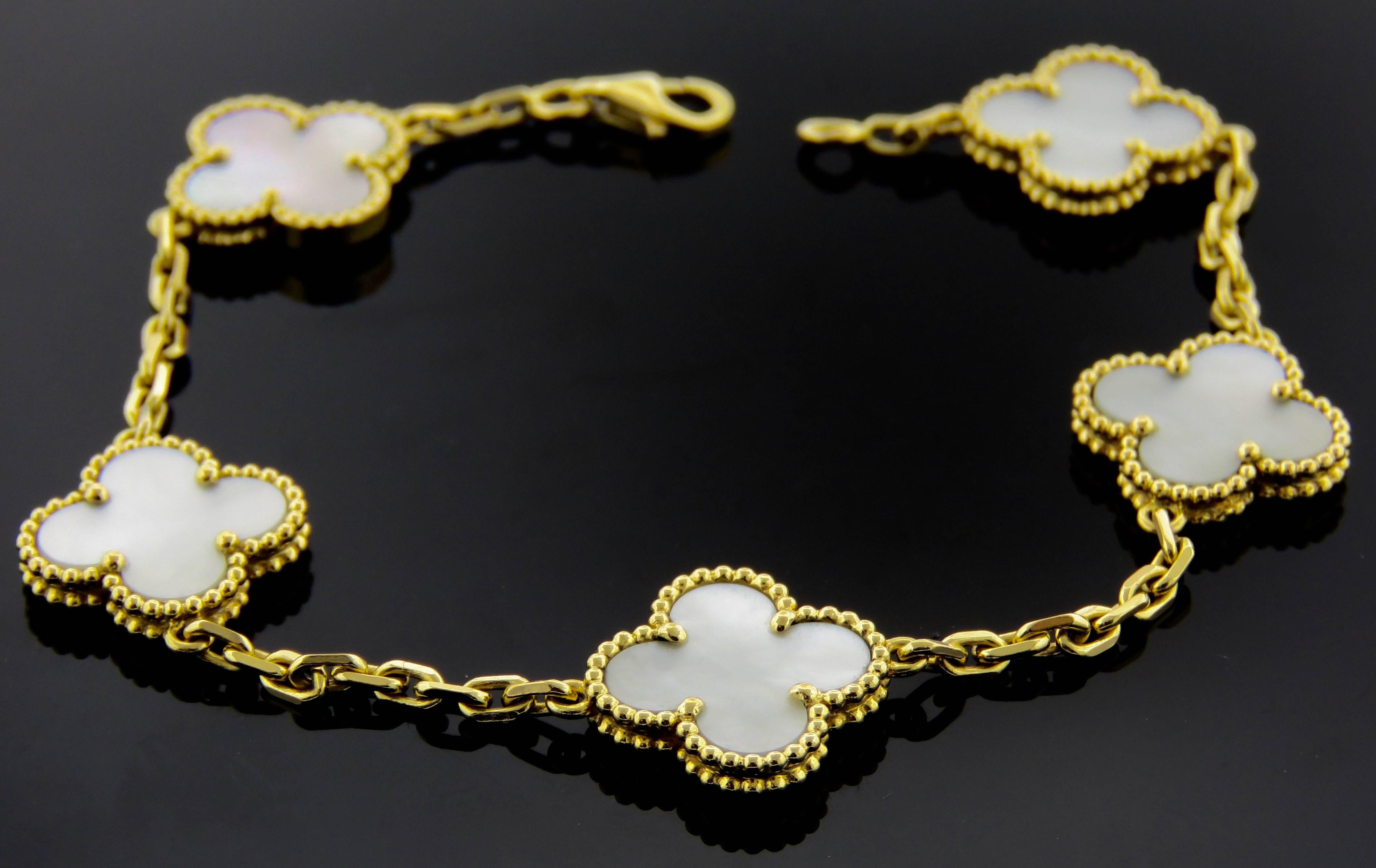 Van Cleef & Arpels Alhambra Mother-of-Pearl Necklace and Bracelet Set In Excellent Condition In New York, NY