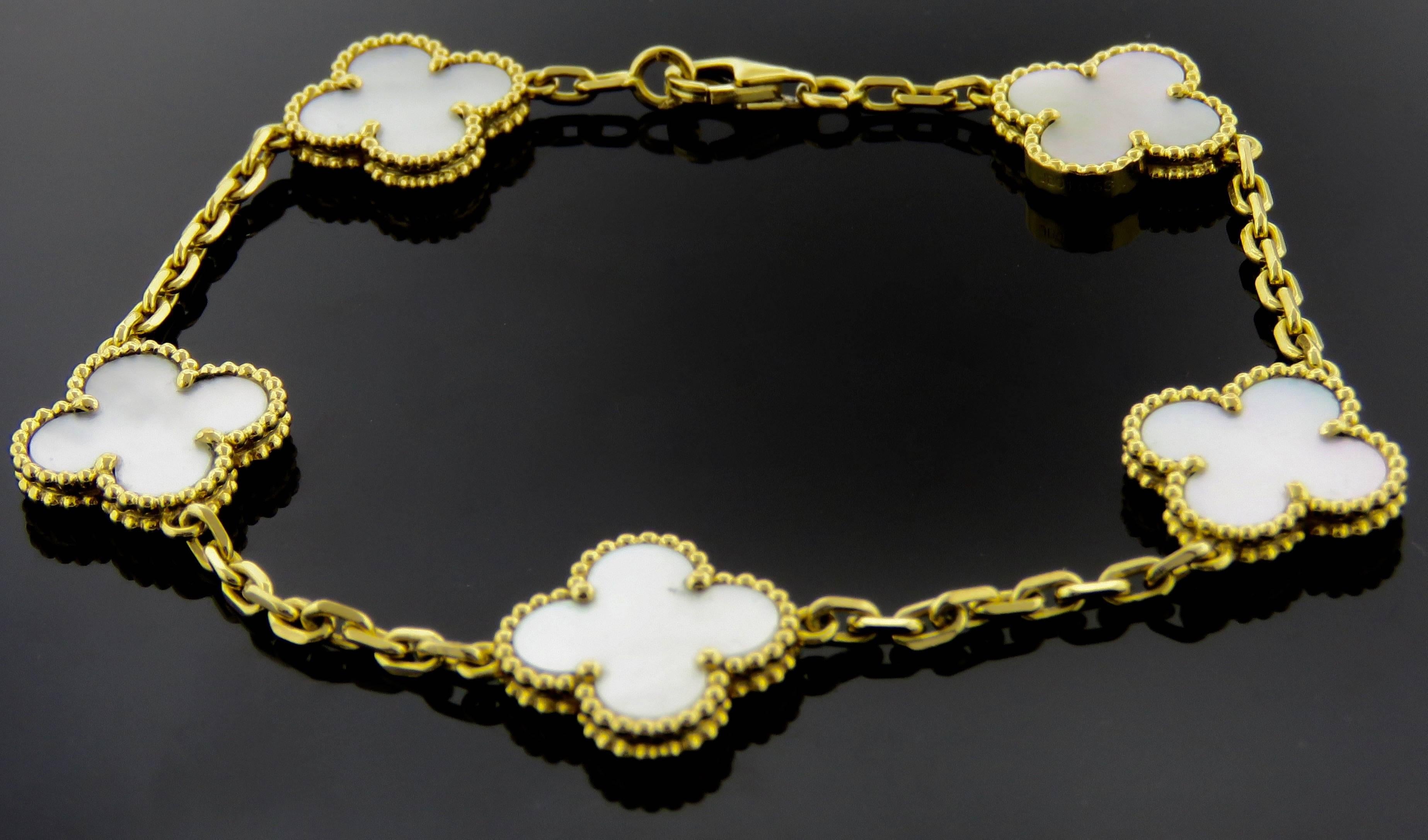 Women's or Men's Van Cleef & Arpels Alhambra Mother-of-Pearl Necklace and Bracelet Set
