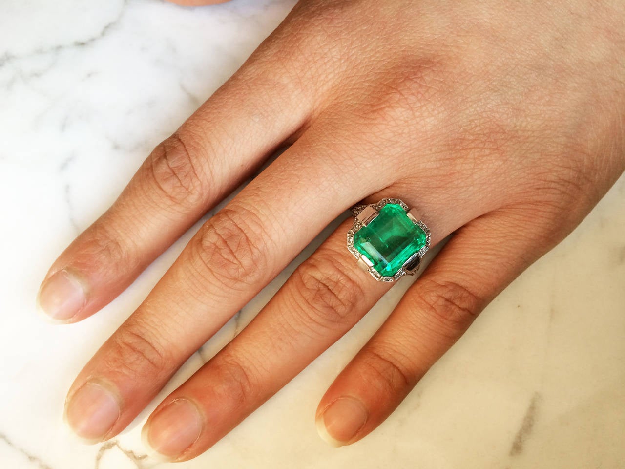 Art Deco Emerald Diamond Ring 1