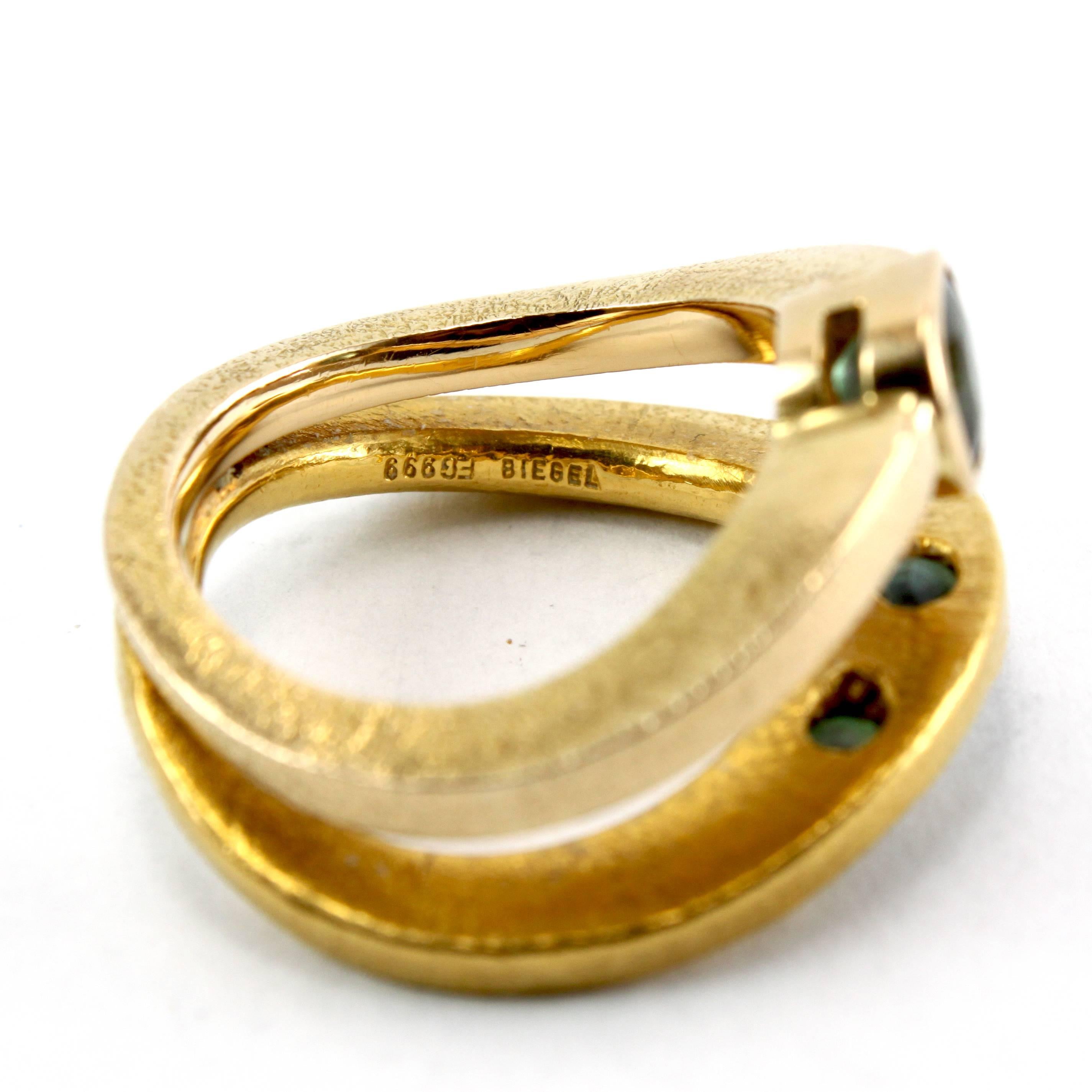 Artisan 22K Textured Yellow Gold 1970s Biegel Alexandrite Ring