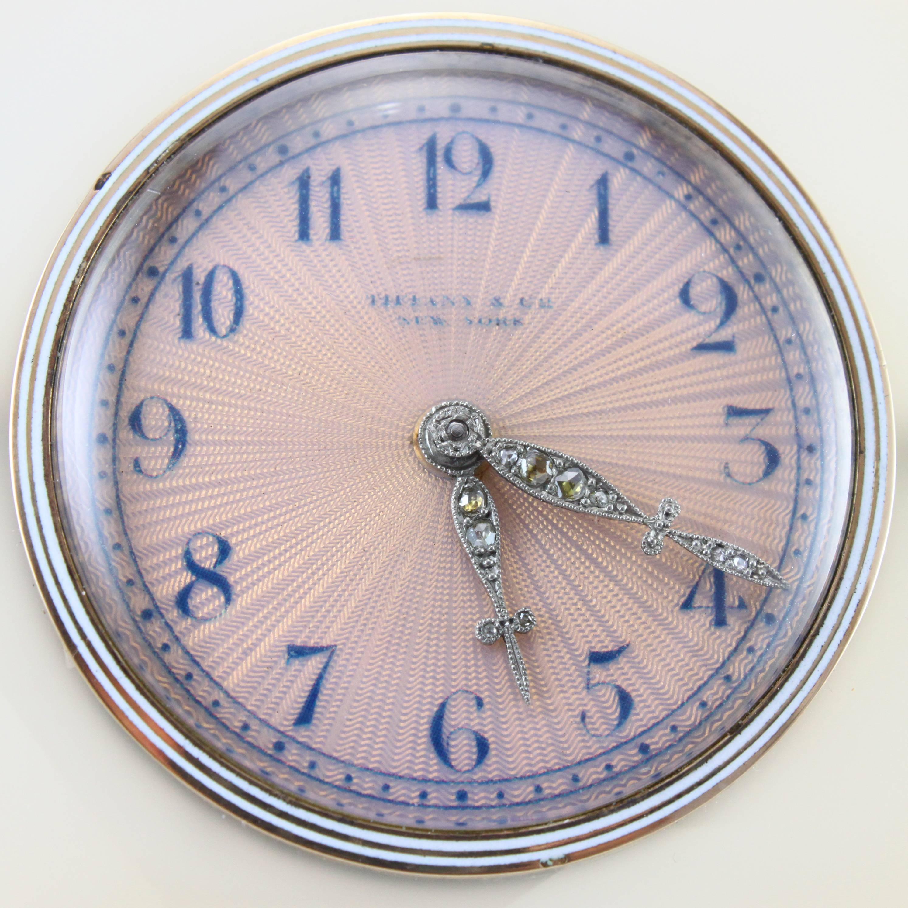 Tiffany & Co. Art Deco Enamel Agate Diamond Desk Clock In Excellent Condition For Sale In Idar-Oberstein, DE