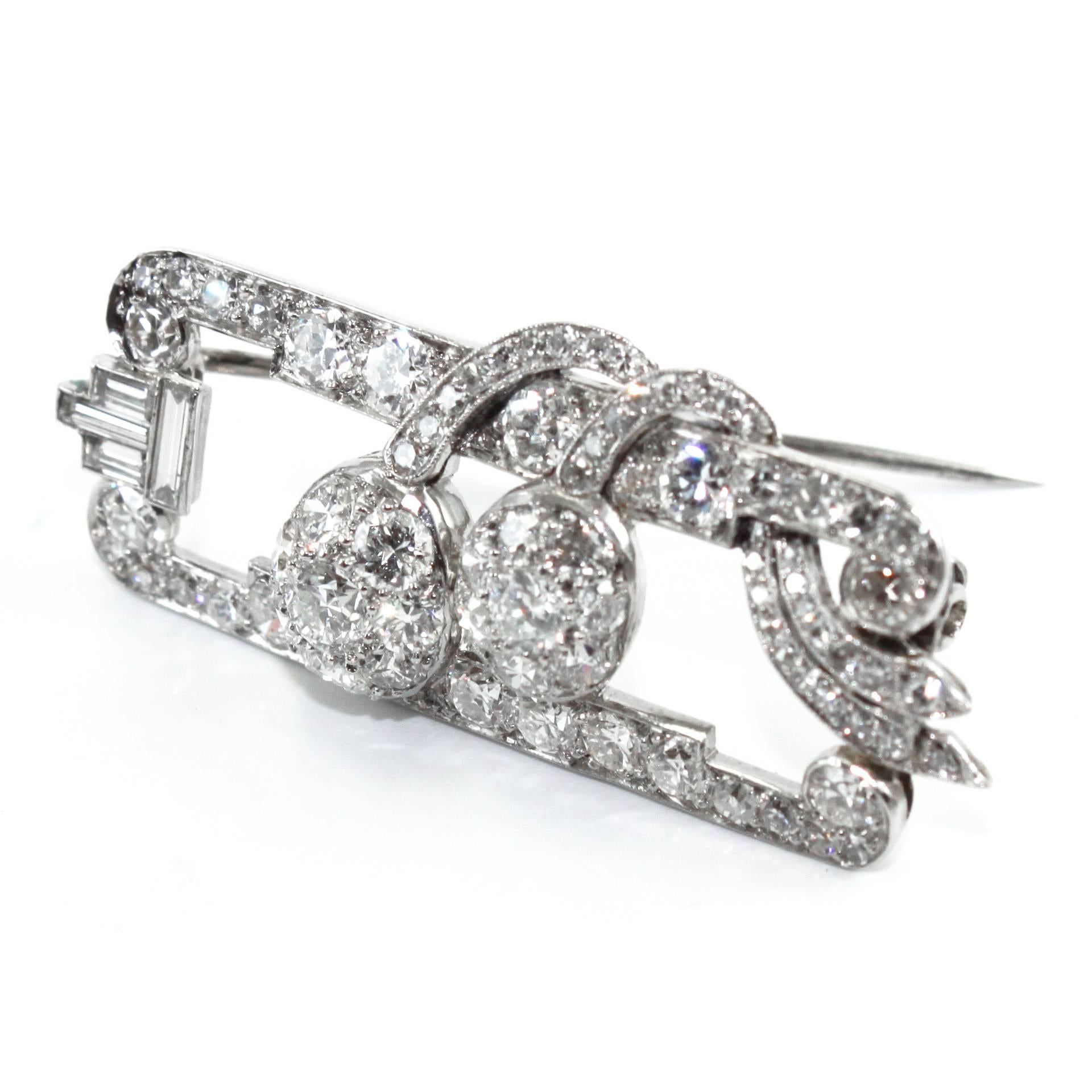 Women's or Men's 1920s Art Deco Diamond Platinum Flowerpods Brooch 