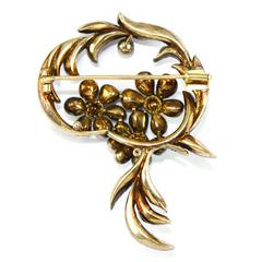 Yellow Gold Beautiful Early Victorian Floral Brooch, circa 1860s