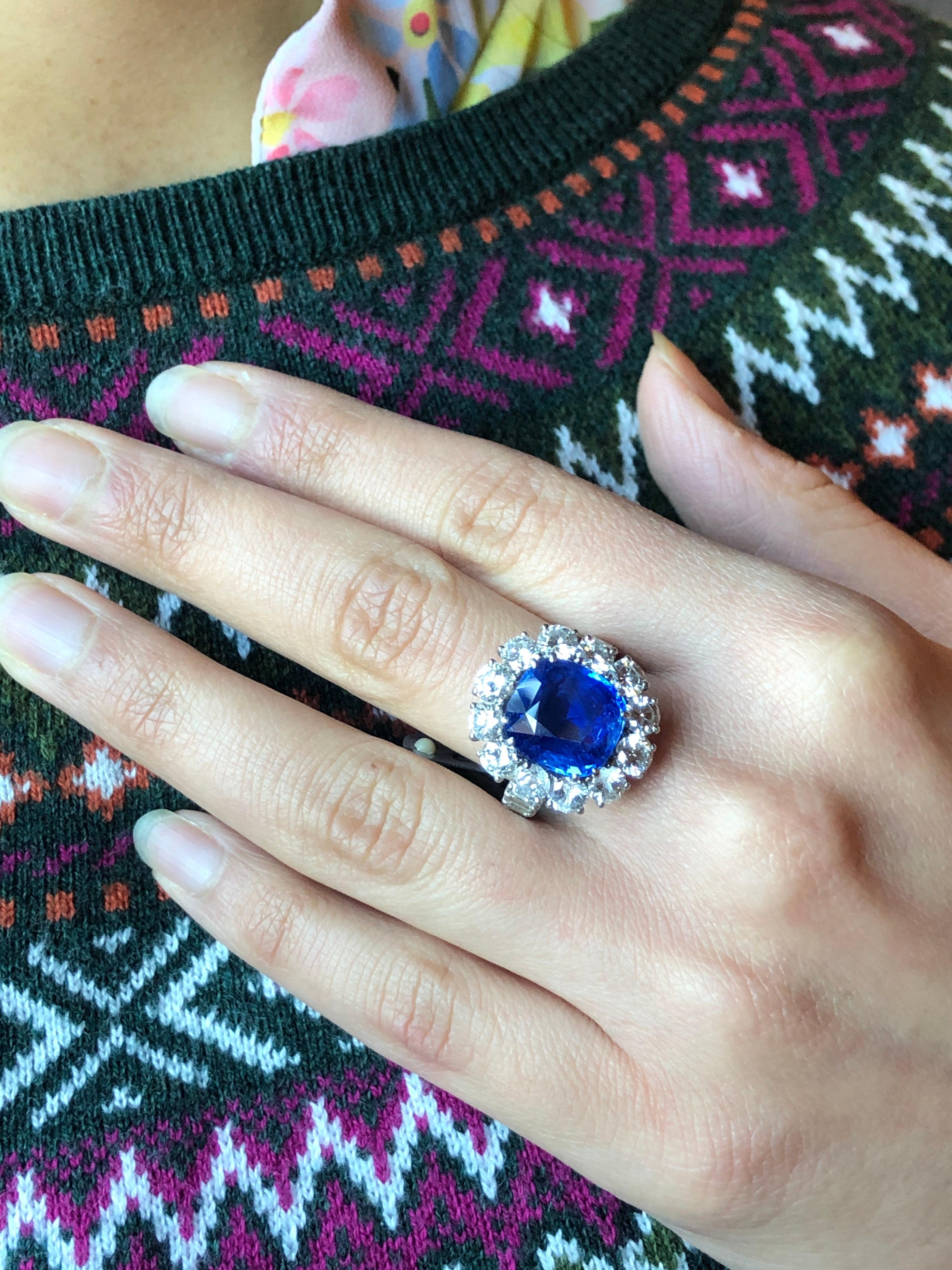 Natural Ceylon Sapphire and Diamond Lady Diana Ring 5