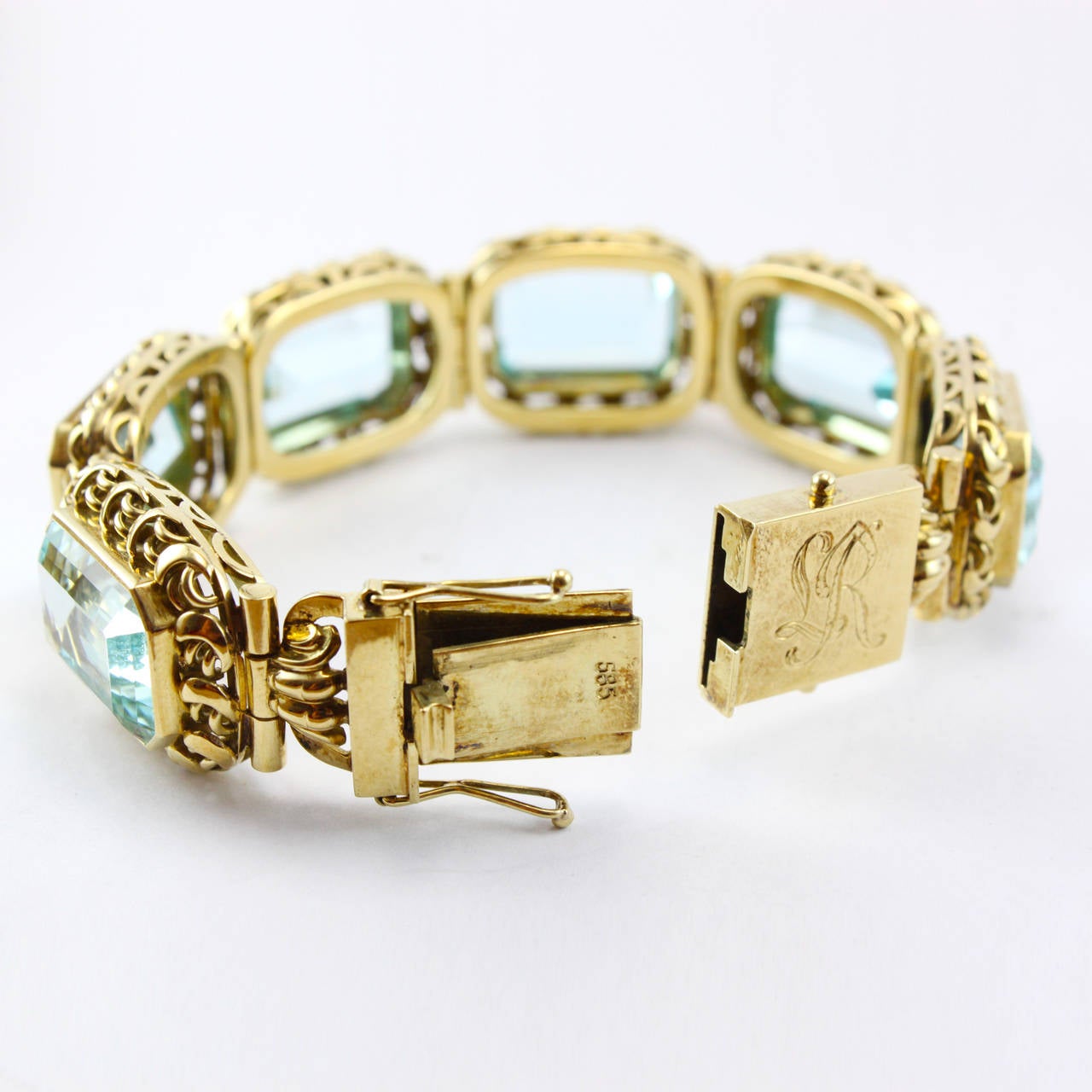Women's 1960s Retro Aquamarine 14K Gold Bracelet For Sale