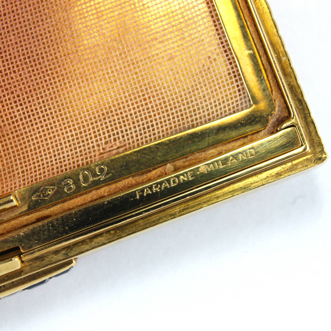 Compacto de oro de 18 quilates con zafiro rubí y diamantes Faraone de los años 50 Retro en venta