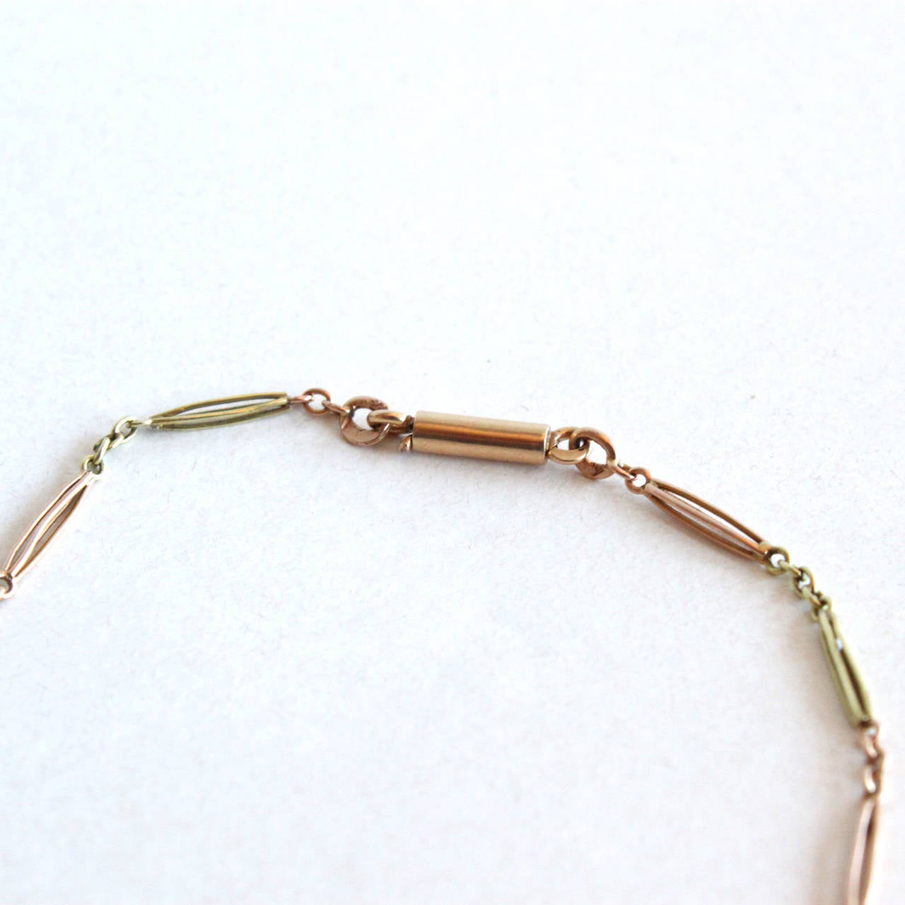 Collana russa del 1890 con più pietre preziose in oro 15 carati in vendita 1