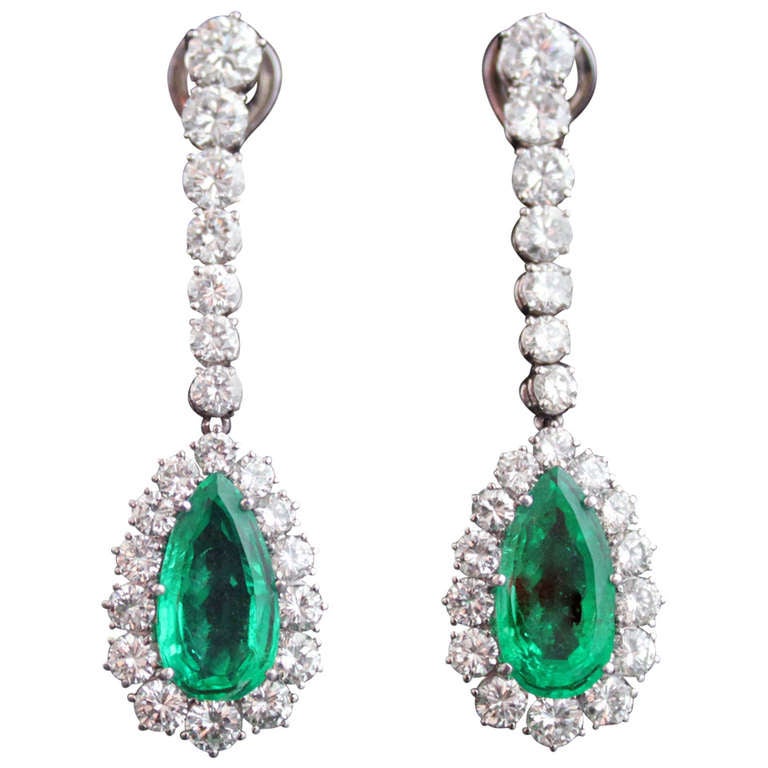 Boucles d'oreilles en goutte d'eau émeraude et diamant