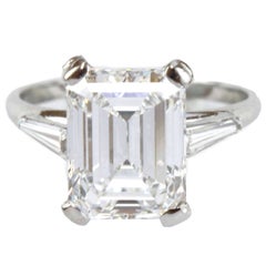 4.20 Carat E-VS1 Emerald Cut GIA Certified Solitaire and Baguette Diamond Ring