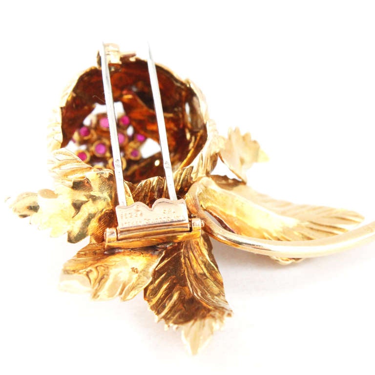 Van Cleef & Arpels Ruby Gold Flower Brooch 2