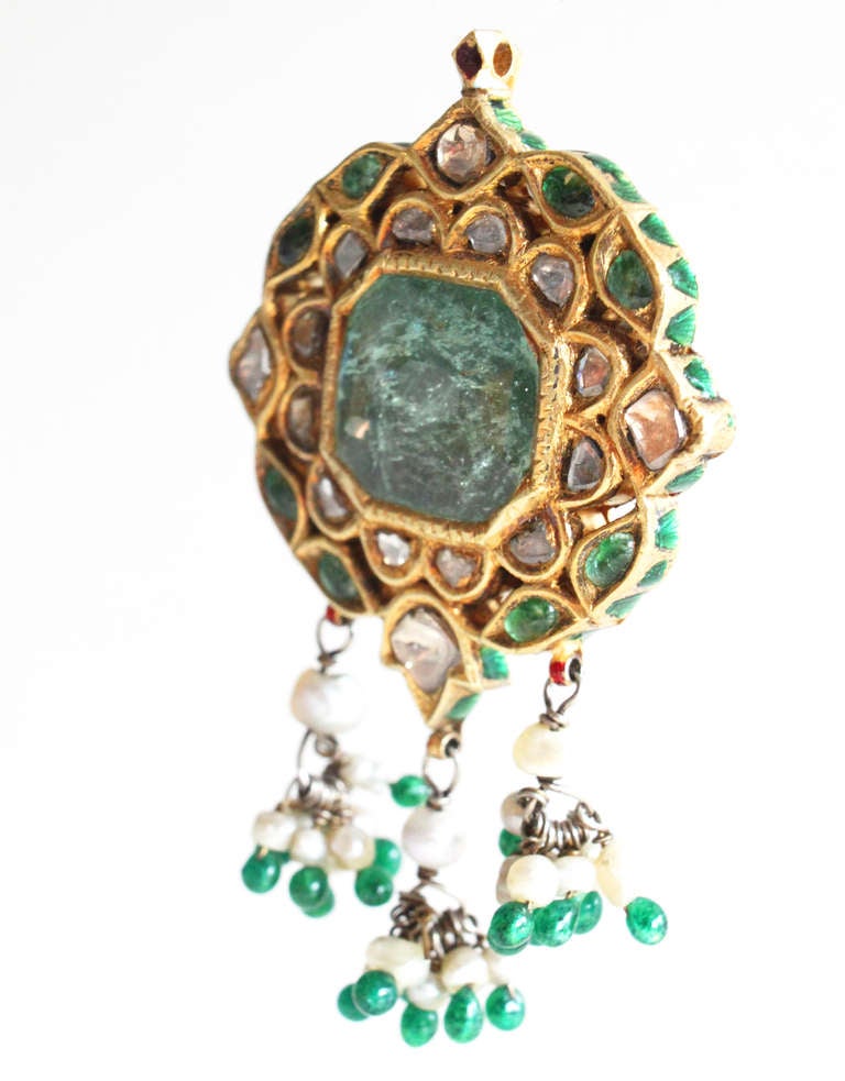 Georgian 19th Century Indian Emerald Diamond Bena Pendant