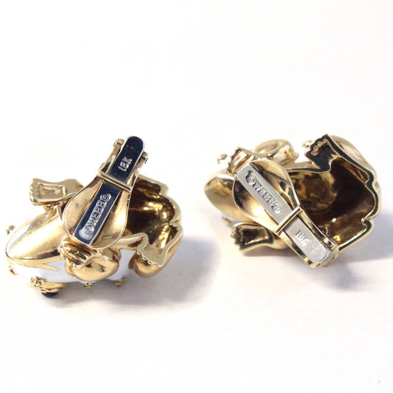 Women's David Webb White Enamel Ruby Gold Frog Earrings