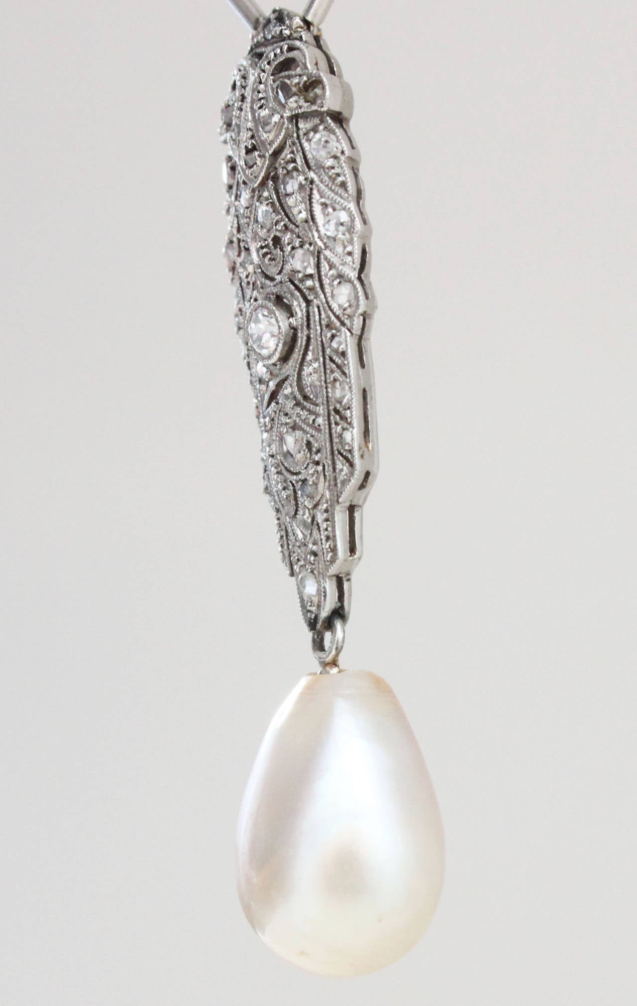 Natural Pearl Drop Diamond Art Deco Sautoir In Excellent Condition In Idar-Oberstein, DE