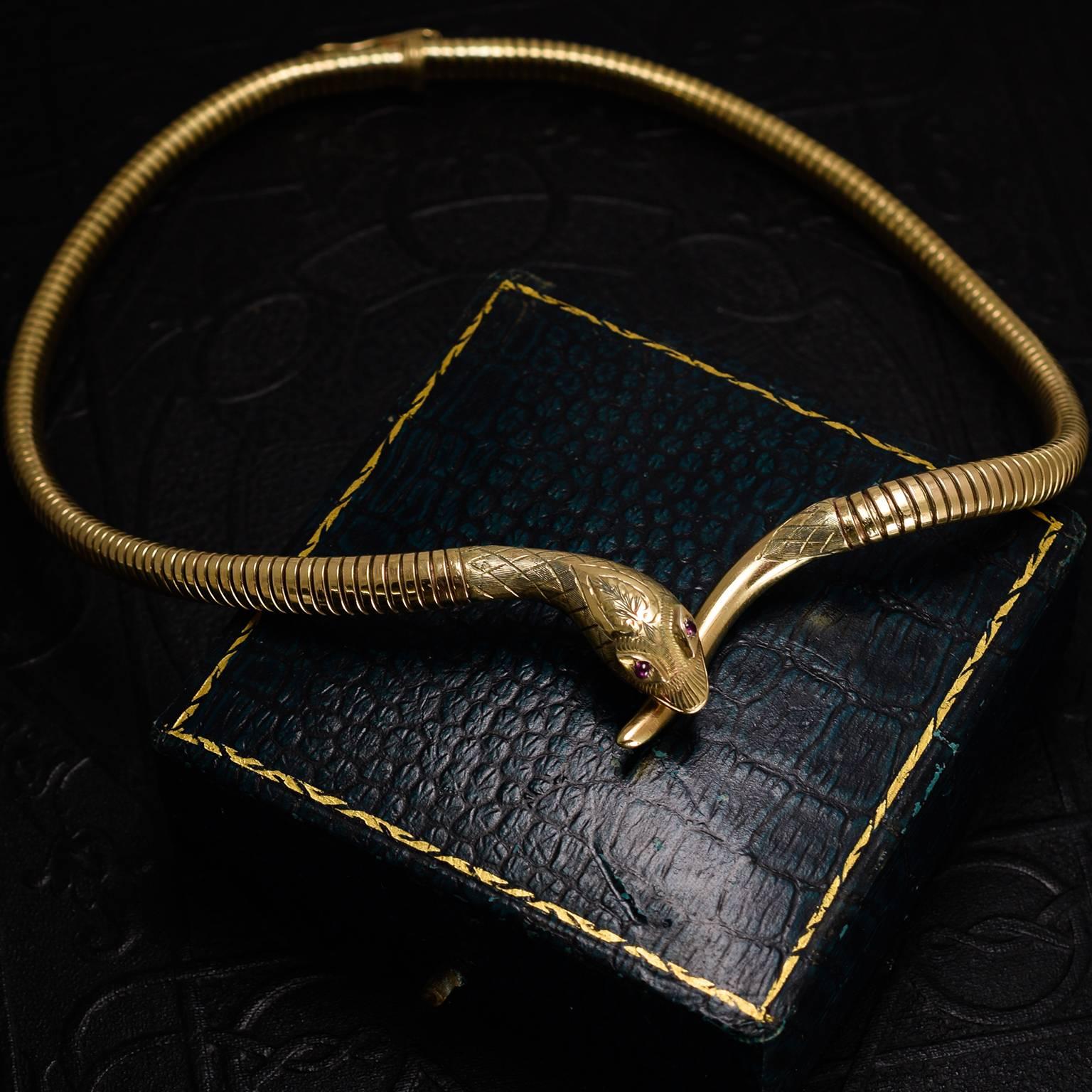 Vintage Ruby-Eyed Snake Collar In Good Condition In Brooklyn, NY