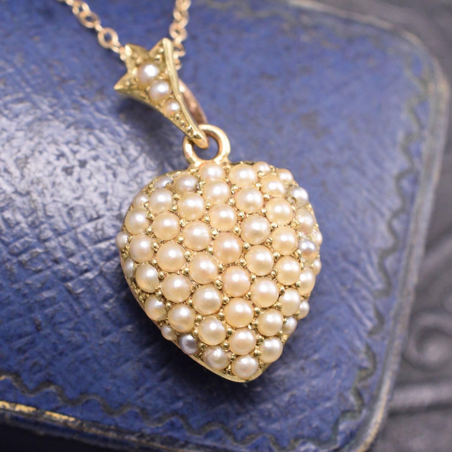 Seed Pearl Studded Victorian Heart Locket In Good Condition In Brooklyn, NY