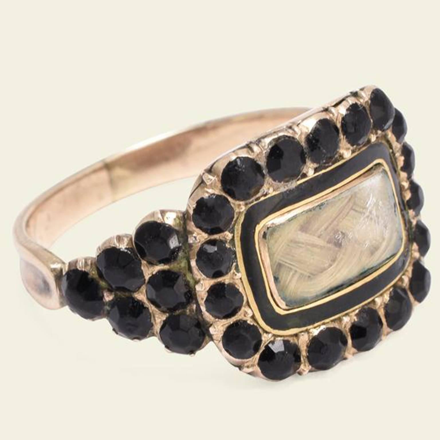 In the first stages of mourning, the bereaved wore only black, so any jewelry also had to be dark-colored and preferably matte. Jet, mined in the Yorkshire town of Whitby, fulfilled these requirements for mourning jewelry extraordinarily well and