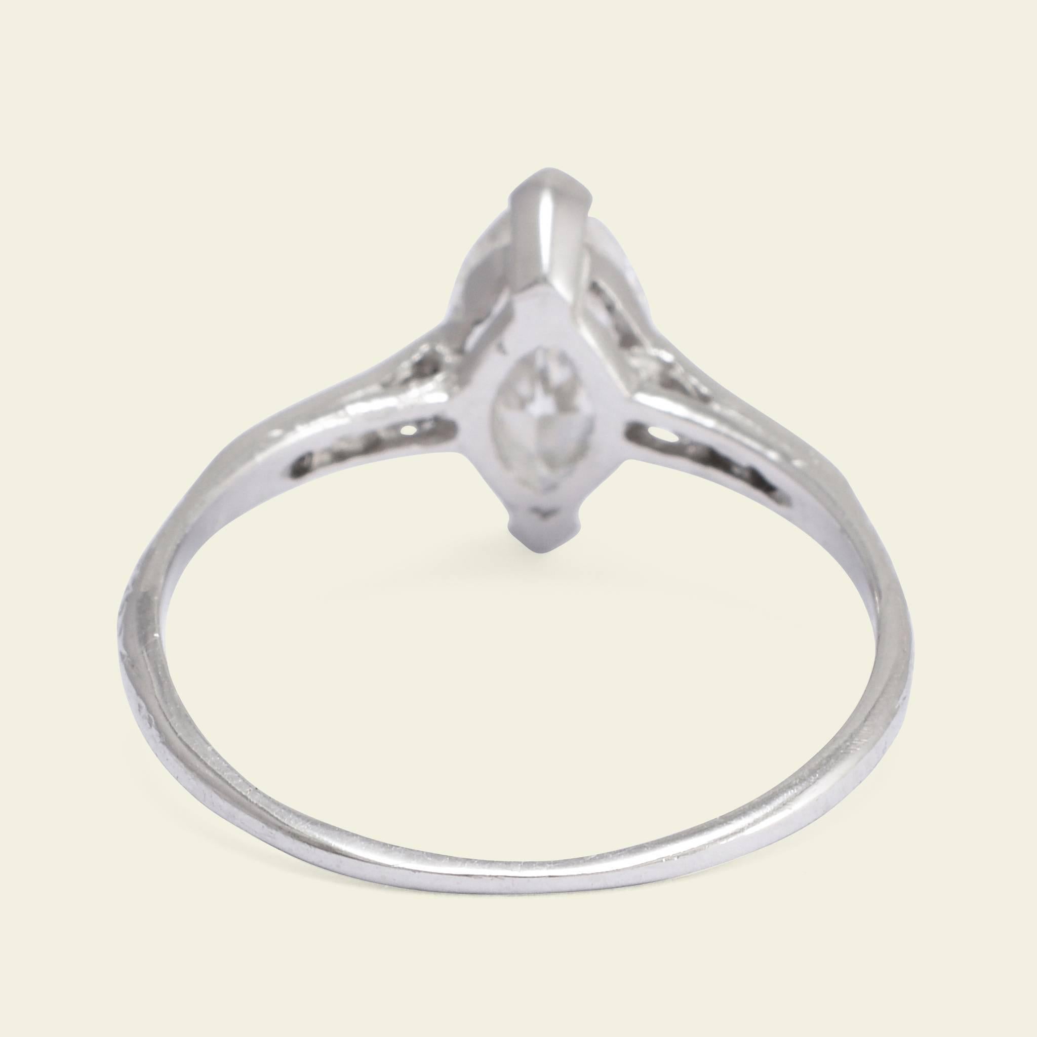 Art Deco 1.03 Carat Marquise Brilliant Diamond Engagement Ring For Sale