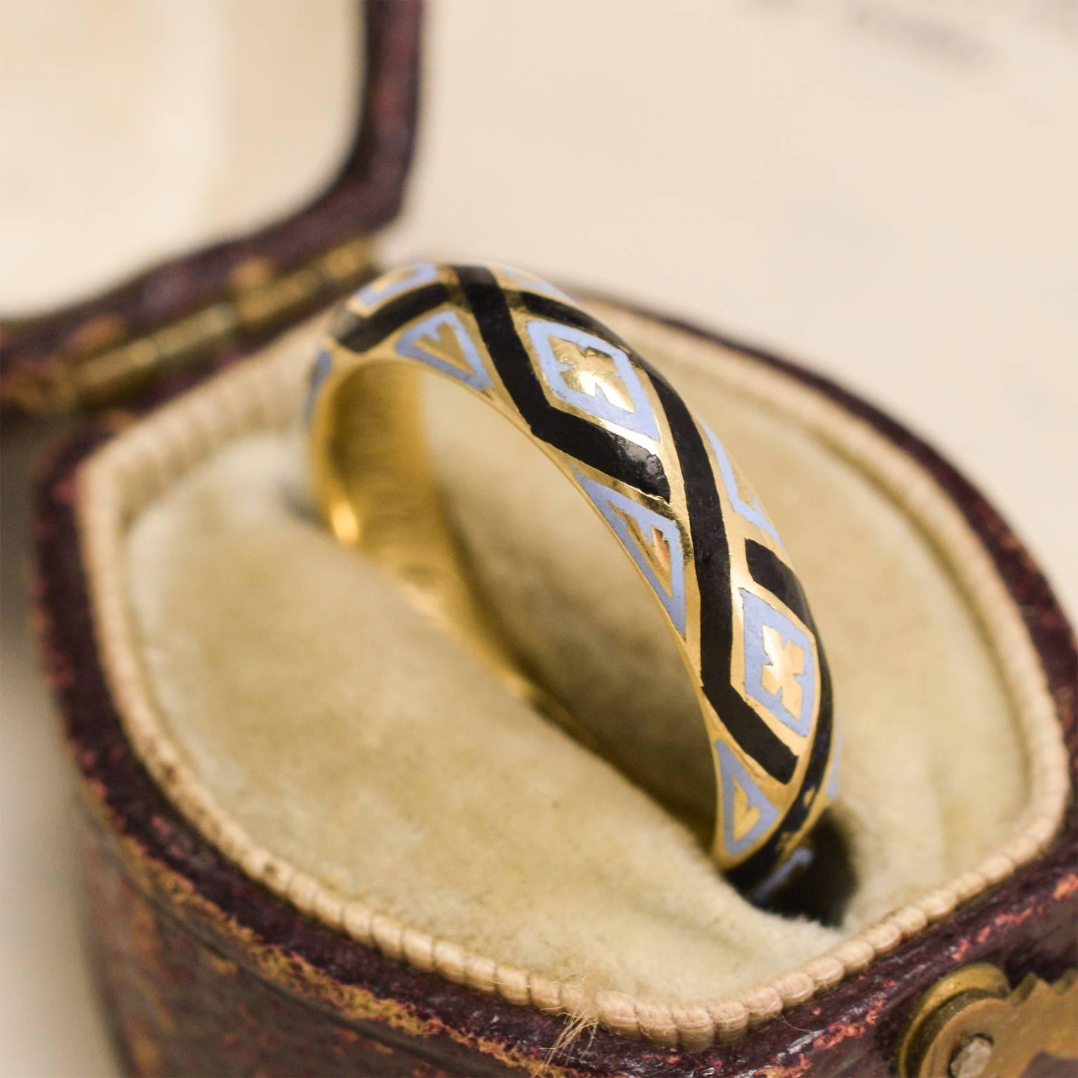 Mid-Victorian Pale Blue and Black Enamel Mourning Ring for Edward Clay Tayler In Good Condition For Sale In Brooklyn, NY
