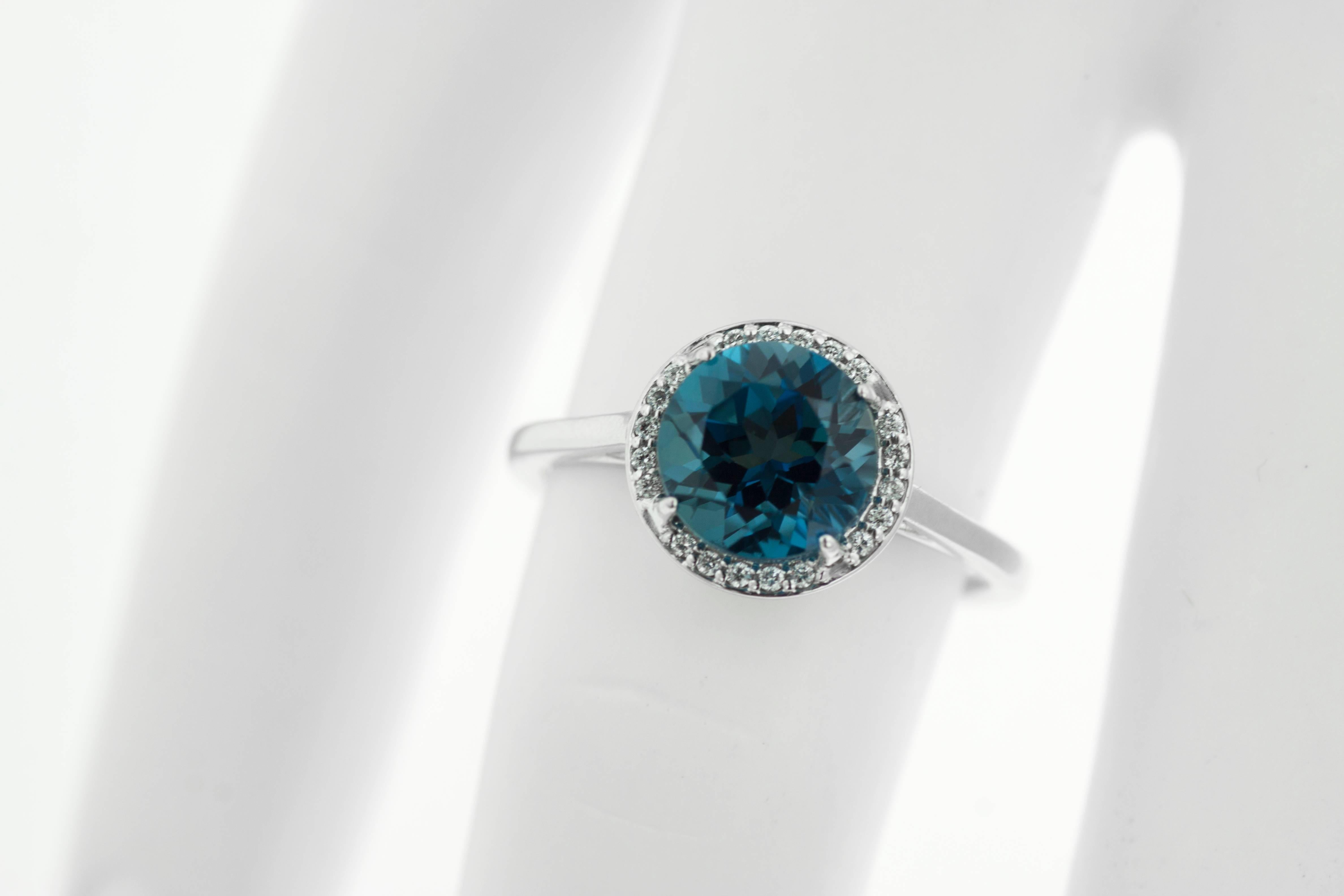 Round Cut London Blue Topaz and Diamond Cocktail Ring 14 Karat White Gold For Sale