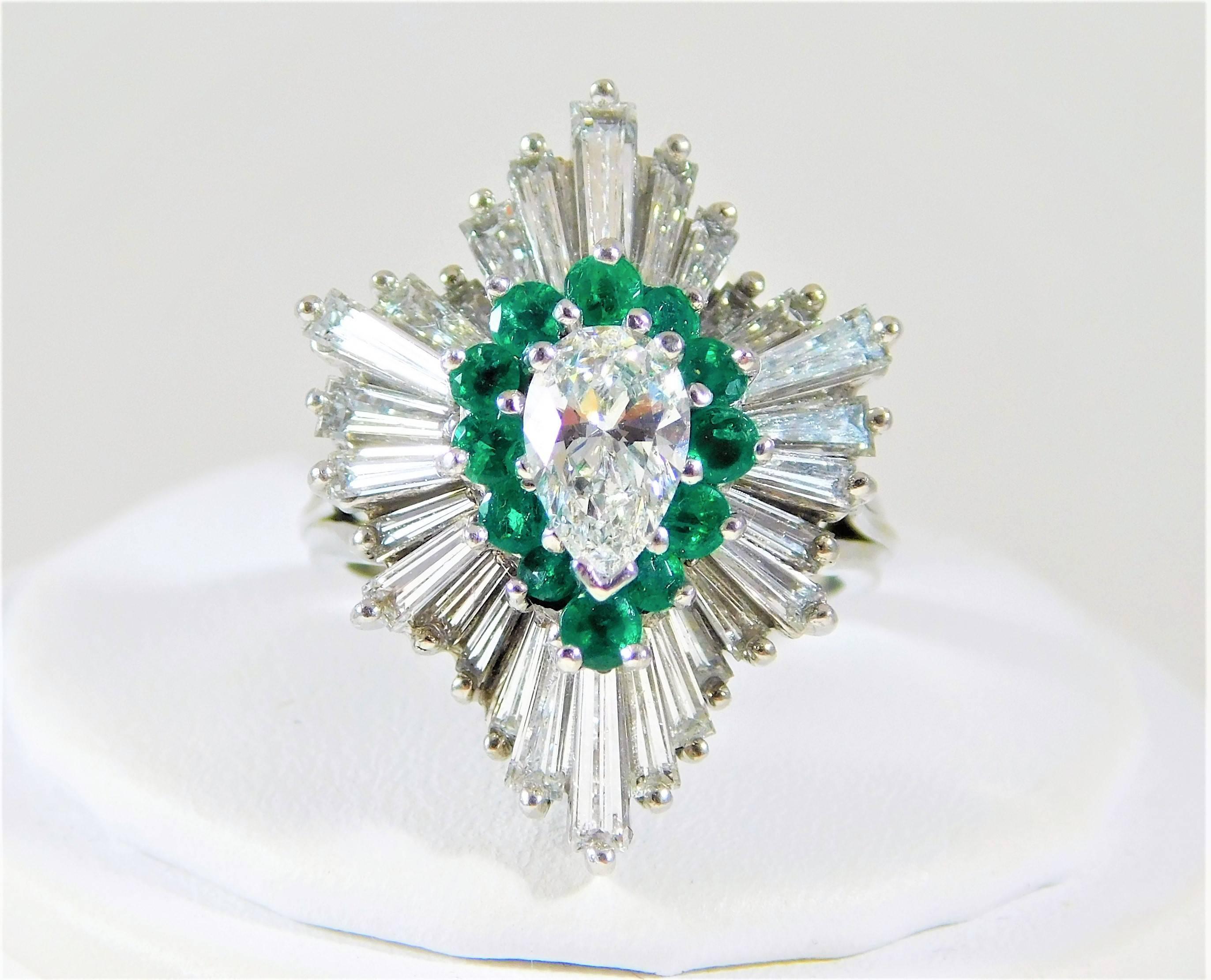 1970s Emerald Diamond white gold Ballerina Ring For Sale 3