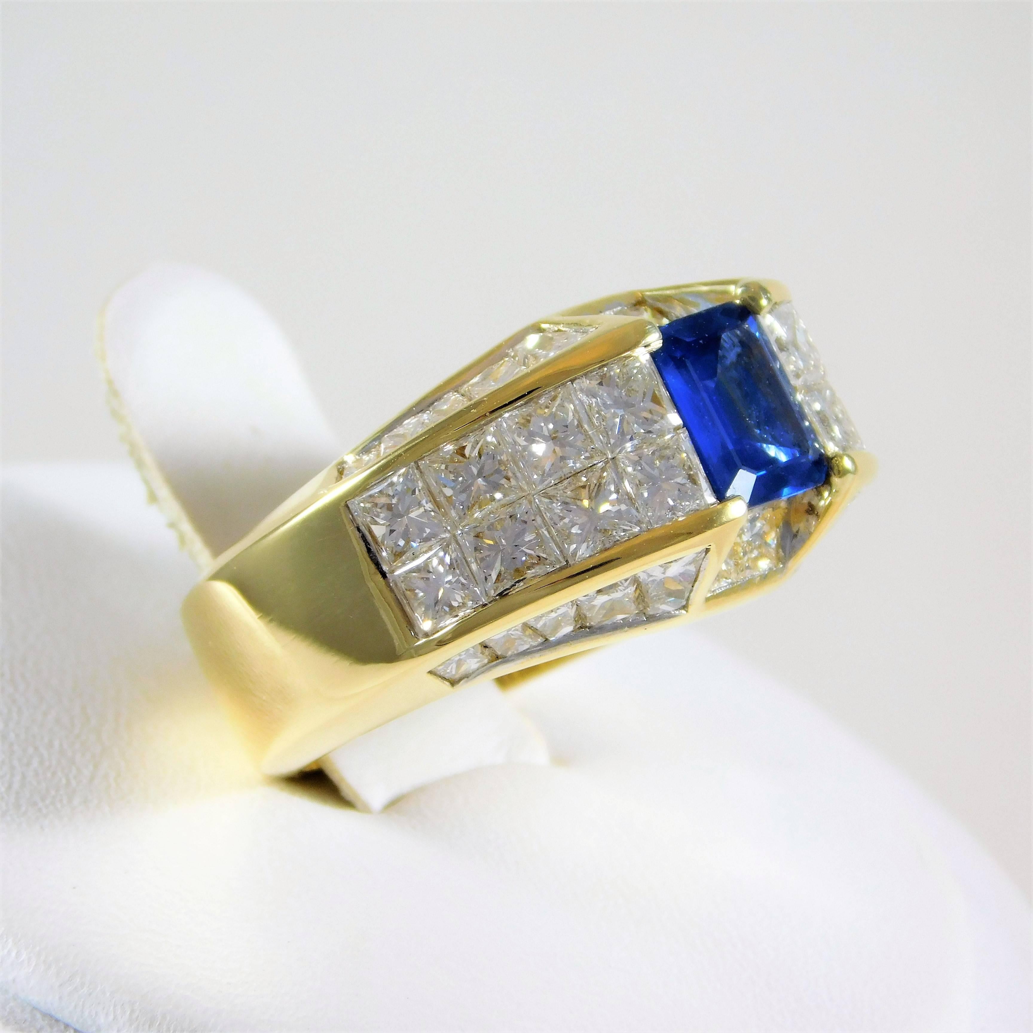 Emerald-Cut Sapphire and Rare Quadrillion-Cut Diamonds Gold Ring  1