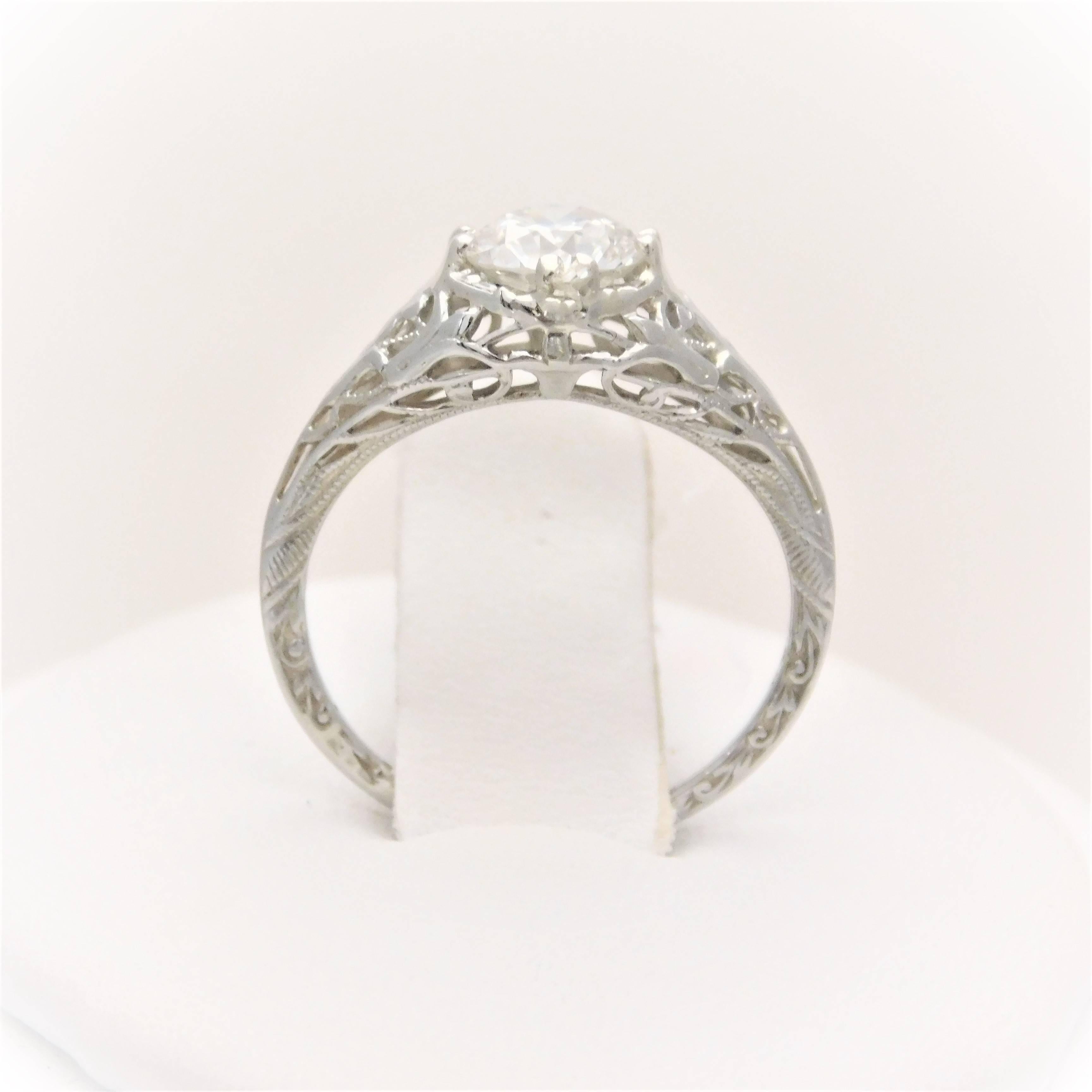 18 Karat White Gold Edwardian European-Cut Diamond Engagement Ring For Sale 2
