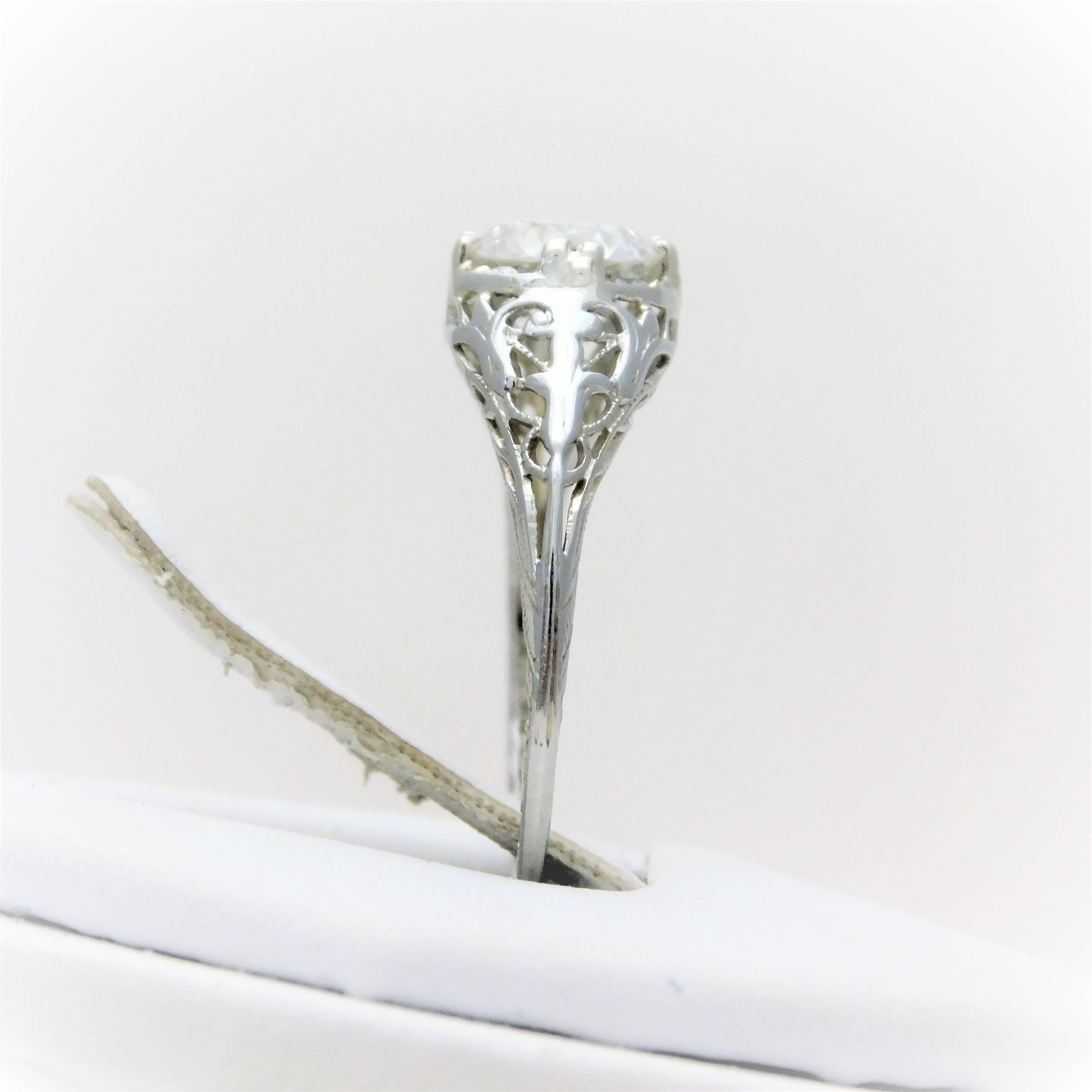 18 Karat White Gold Edwardian European-Cut Diamond Engagement Ring For Sale 3