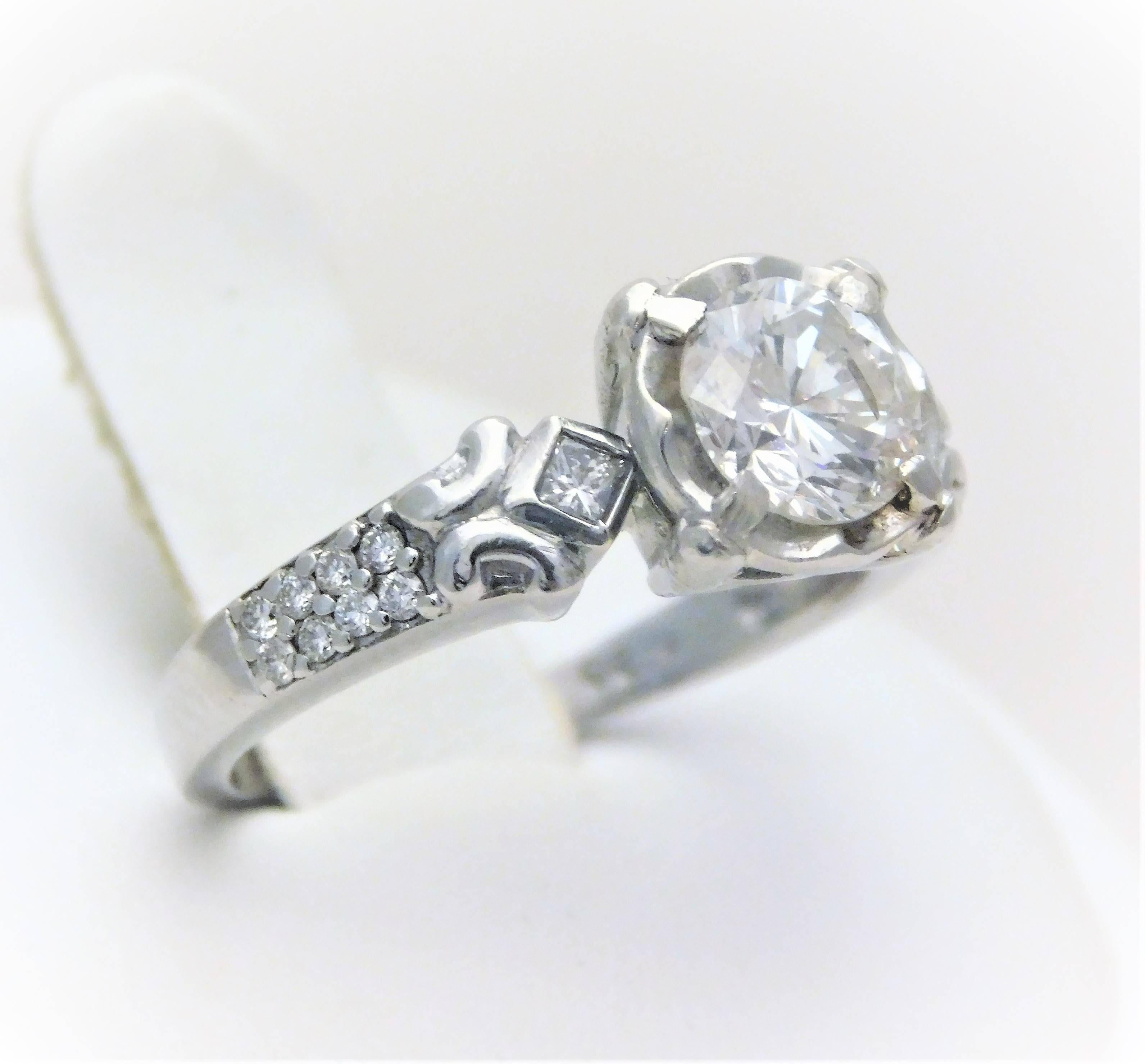 Vintage 14 Karat White Gold Diamond Engagement Ring For Sale 1