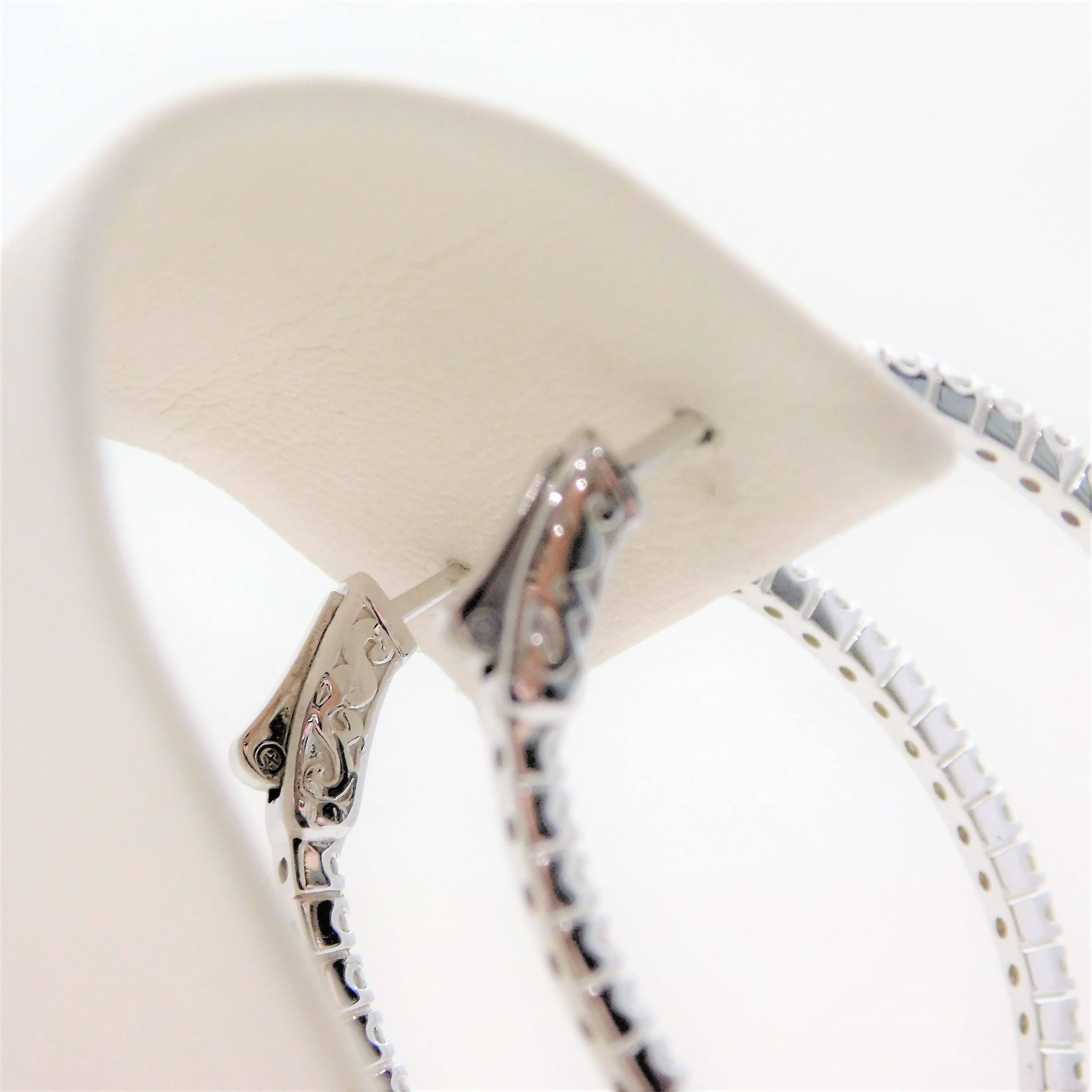 1.50ct Inside Out Diamond Oval Hoop Earrings in 14k White Gold 3