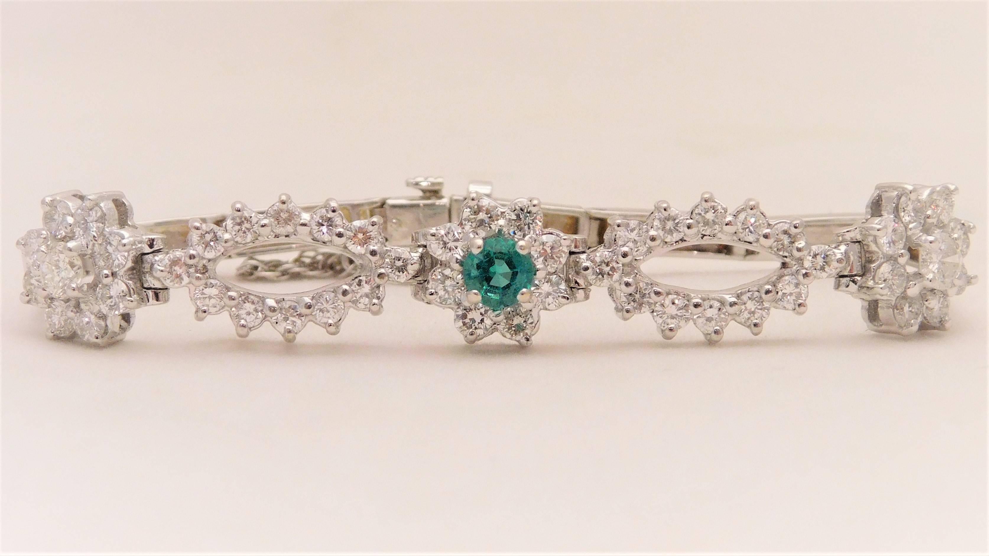 Sparkling Emerald Diamond White Gold Bracelet, circa 1940 6