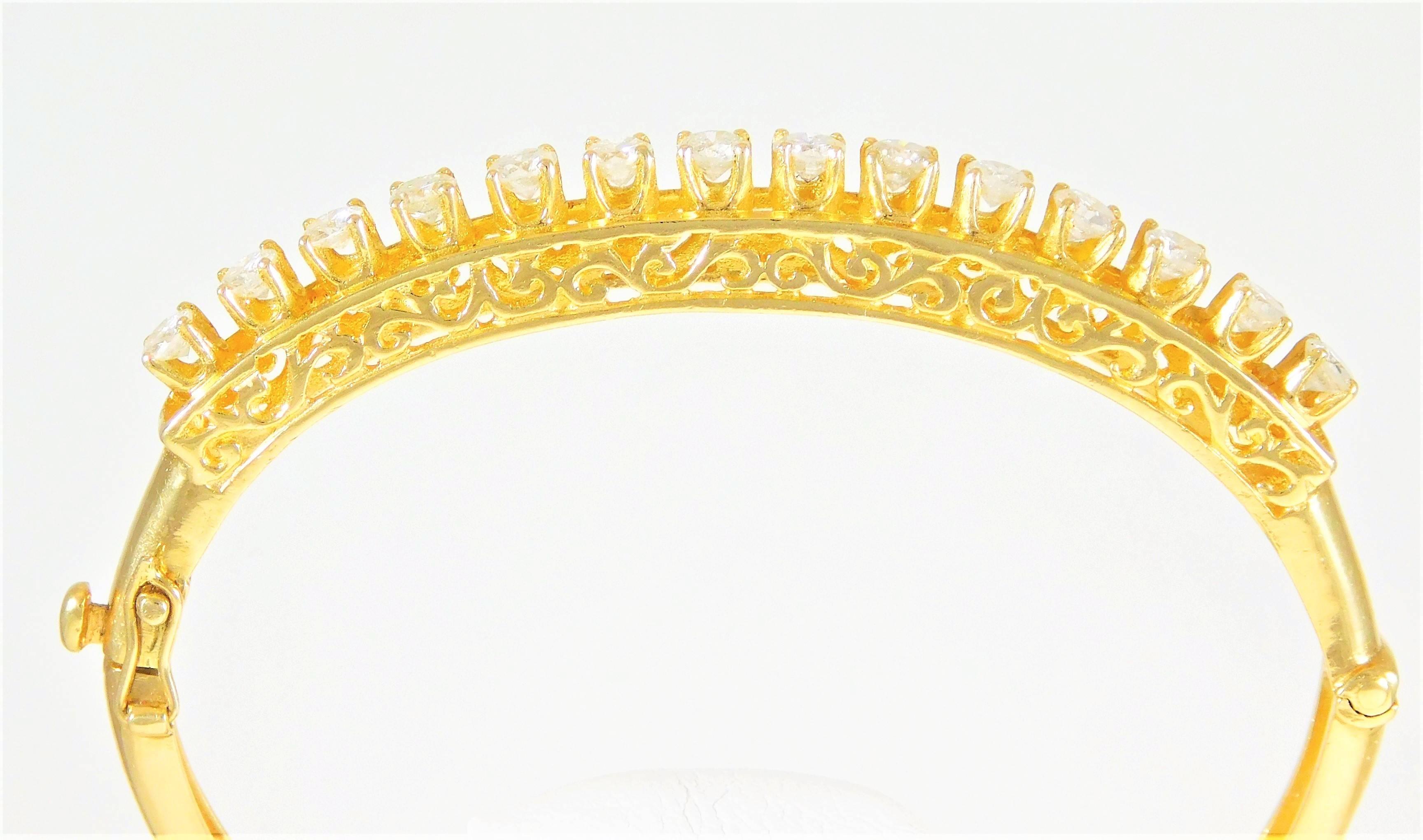 Vintage 14 Karat Gold Bangle Diamond Bracelet 3
