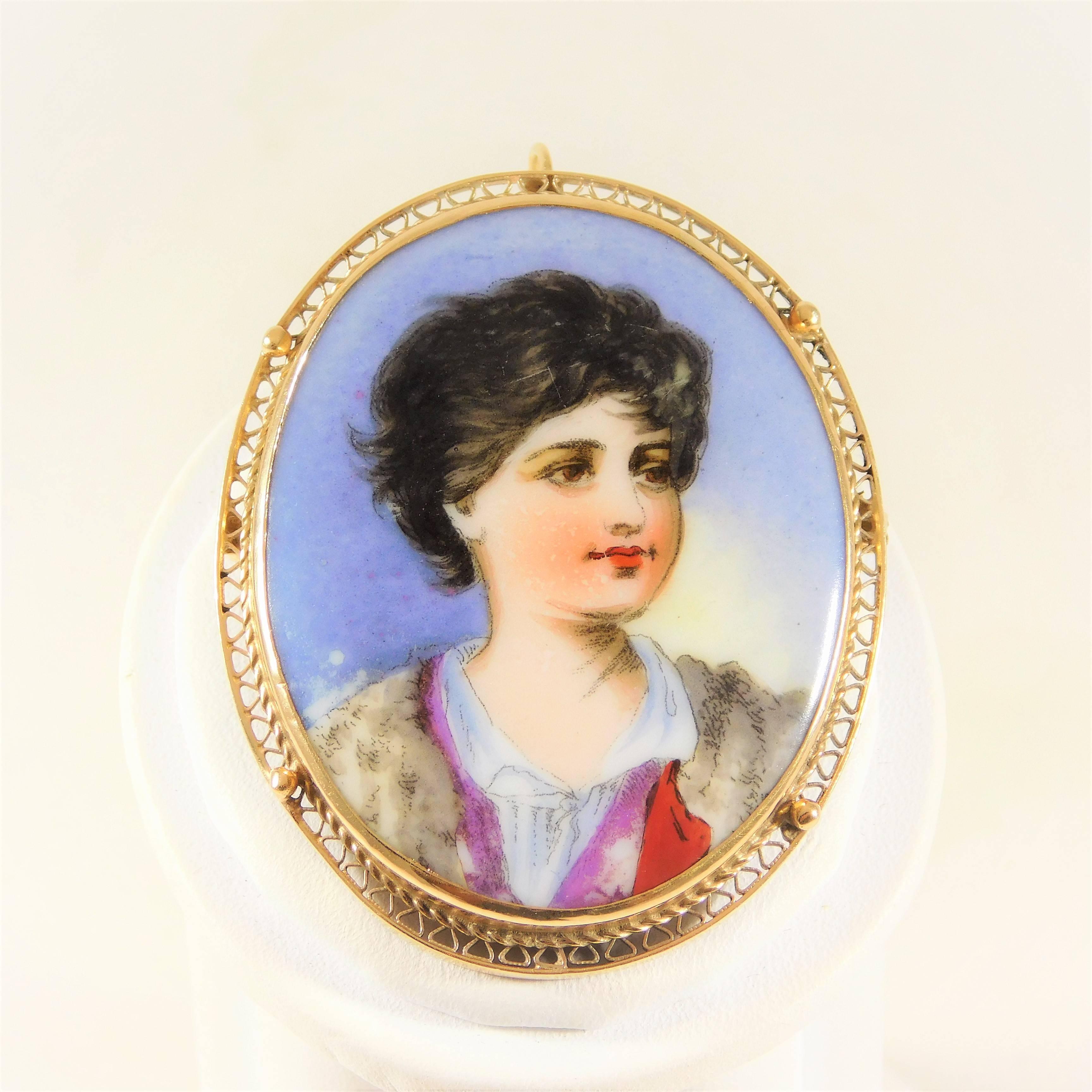 Aristocratic Hand-Painted Cameo 14 Karat Gold Pendant/Brooch In Excellent Condition In Metairie, LA