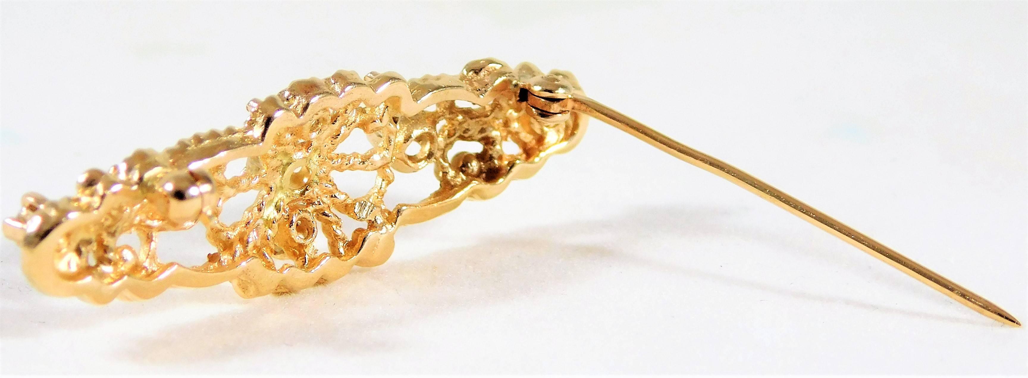 Women's Gorgeous Victorian Style 14 Karat Gold and Diamond Bar Pin