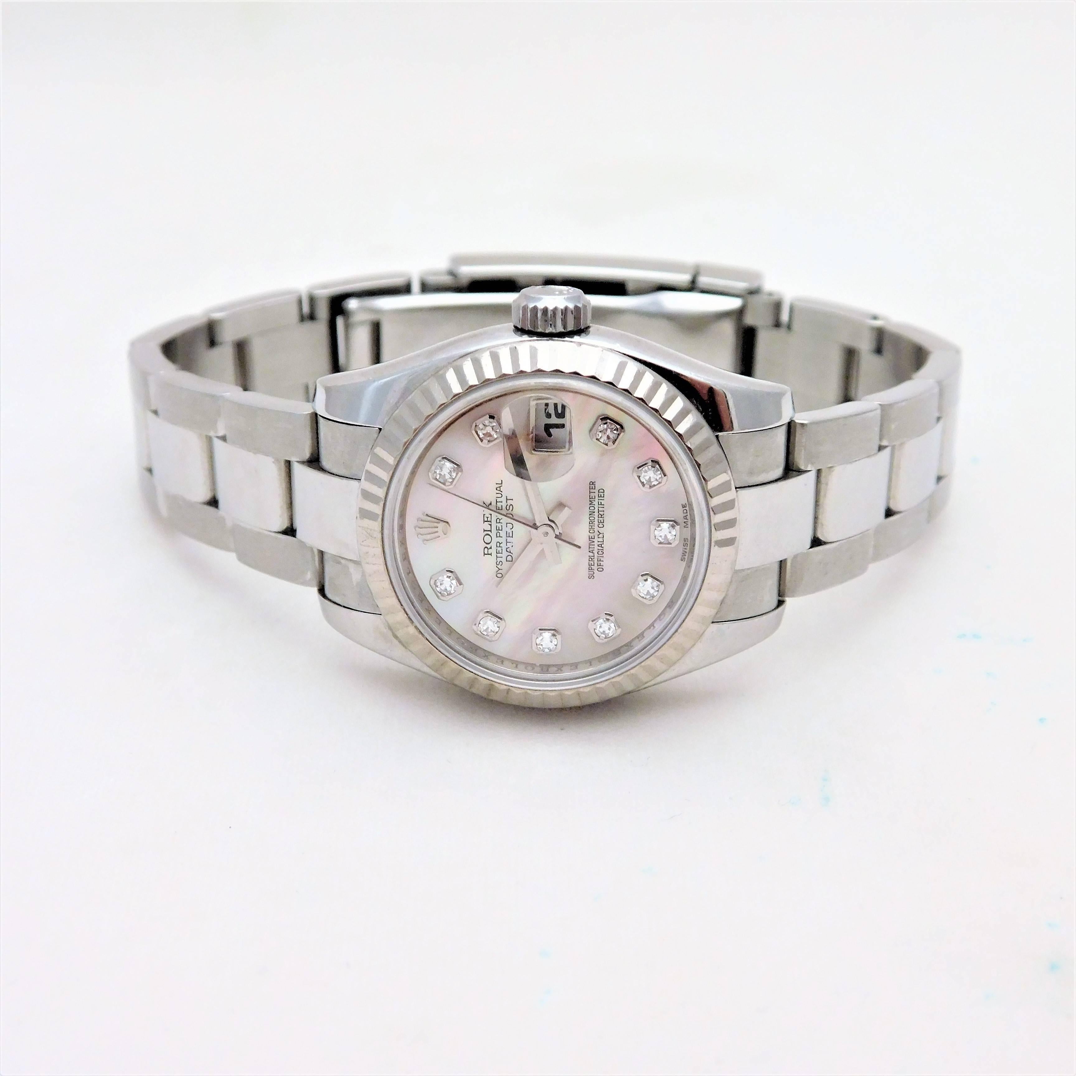 Rolex Ladies Stainless Steel Oyster Perpetual DateJust Automatic Wristwatch In Excellent Condition In Metairie, LA