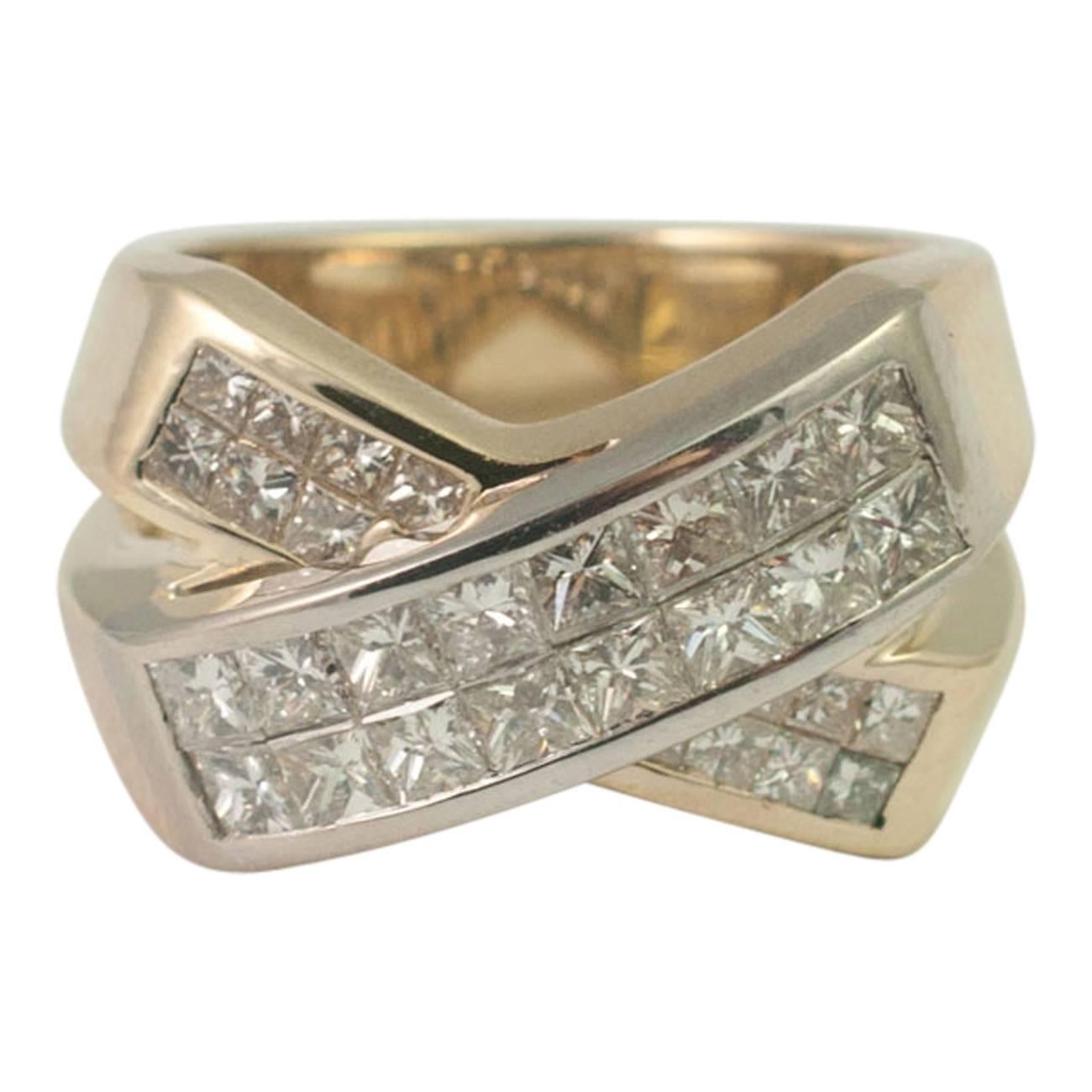 Diamond 1.70 Carat Princess Cut White Gold Crossover Cocktail Engagement Ring For Sale