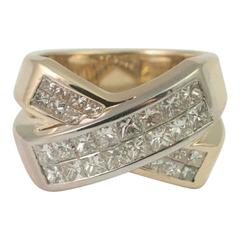 Diamond 1.70 Carat Princess Cut White Gold Crossover Cocktail Engagement Ring