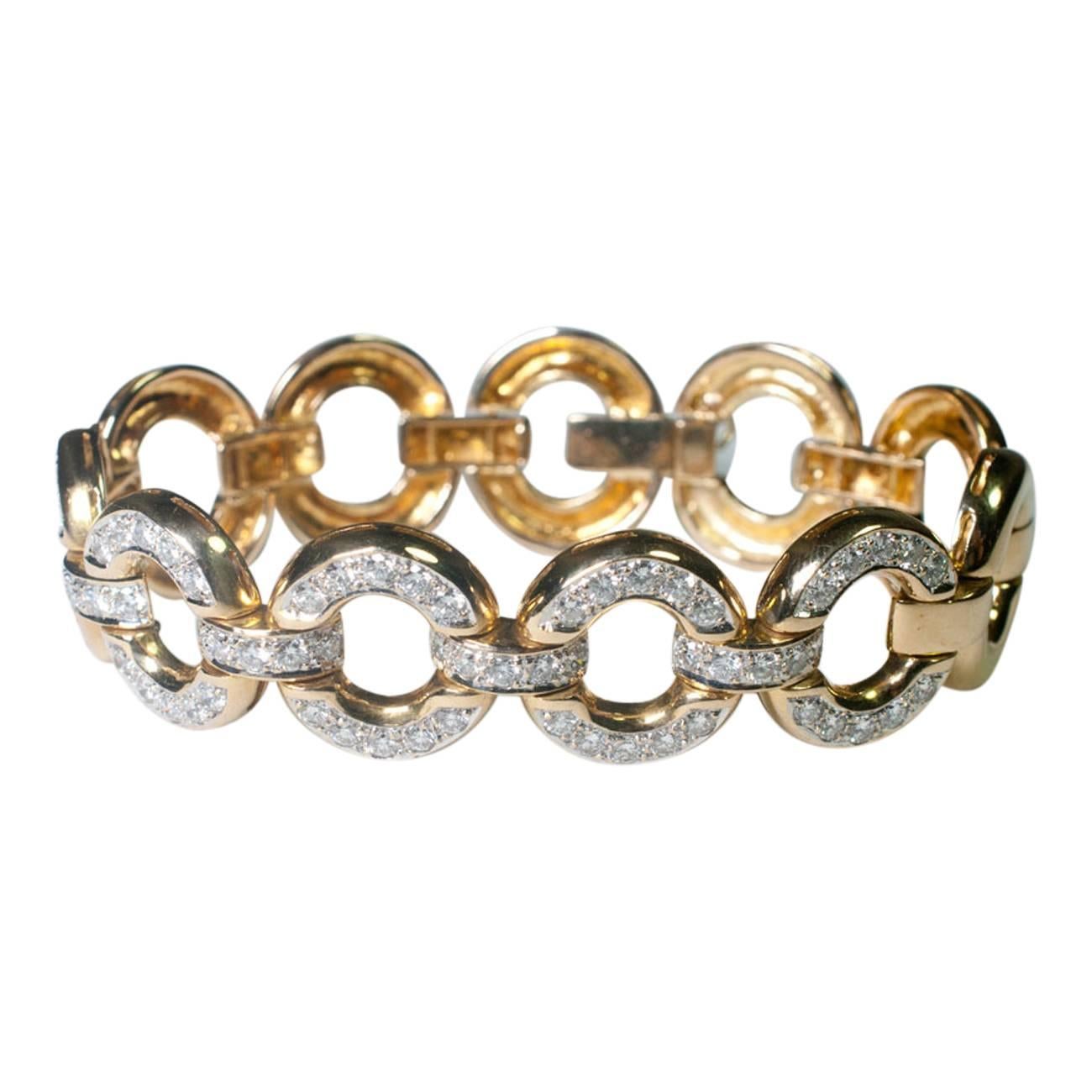 Diamond Gold Circles Link Bracelet