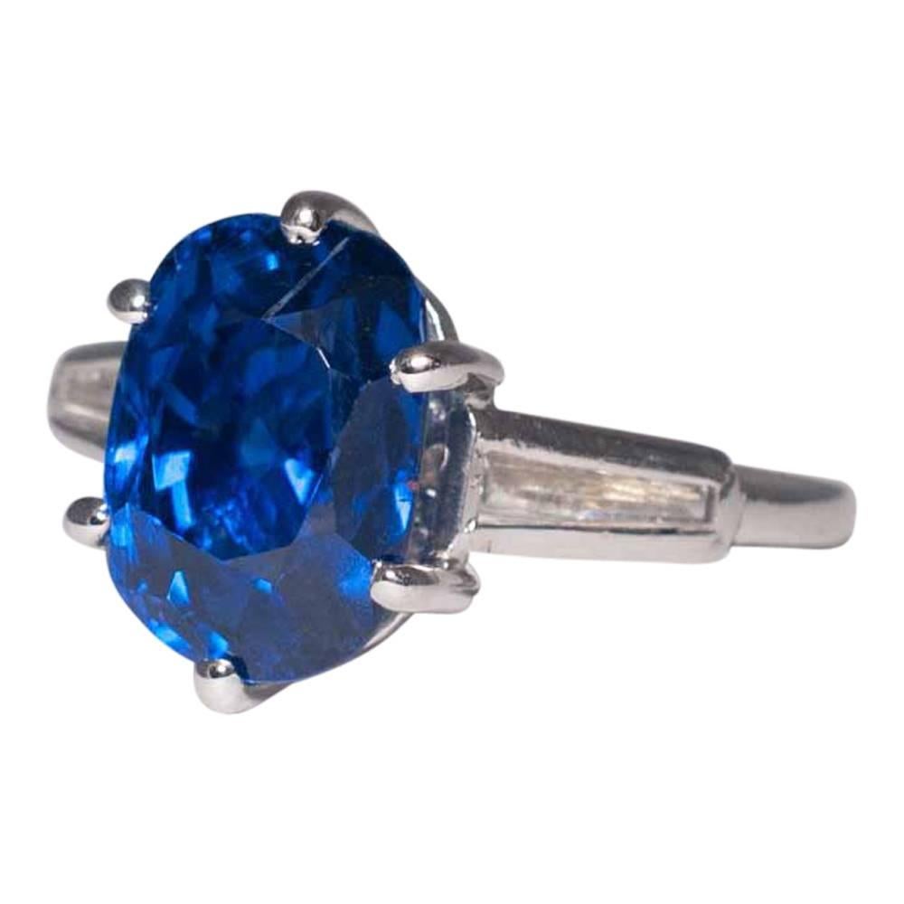 Sapphire, Diamond and Platinum Ring For Sale