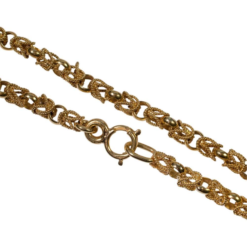 18 Carat Gold Chain Link Necklace 2