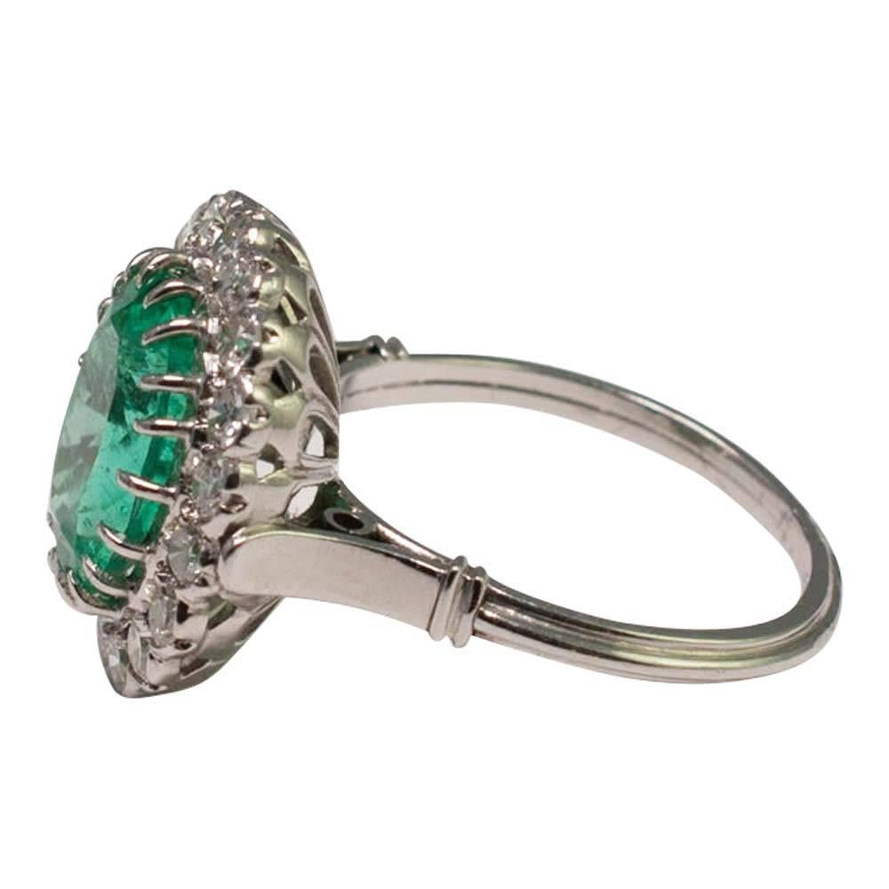 1930s Colombian Emerald Gold Halo Ring 2