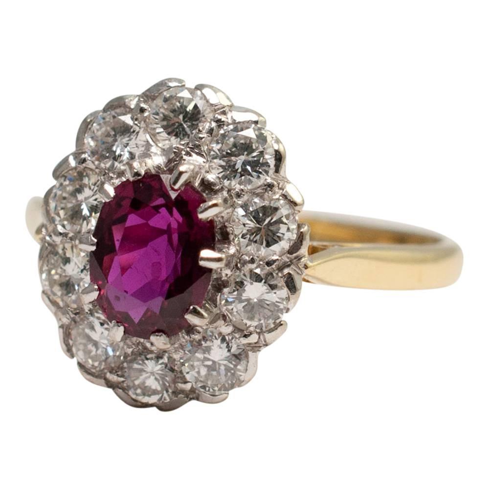 Ruby Diamond Gold Cluster Ring In Excellent Condition In ALTRINCHAM, GB