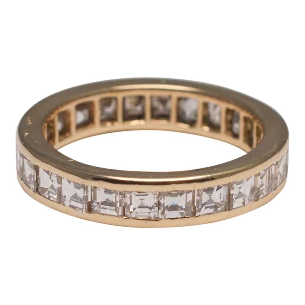 O.J. Perrin Square Diamond 18 Carat Yellow Gold Eternity Ring Circa 1970 For Sale 3