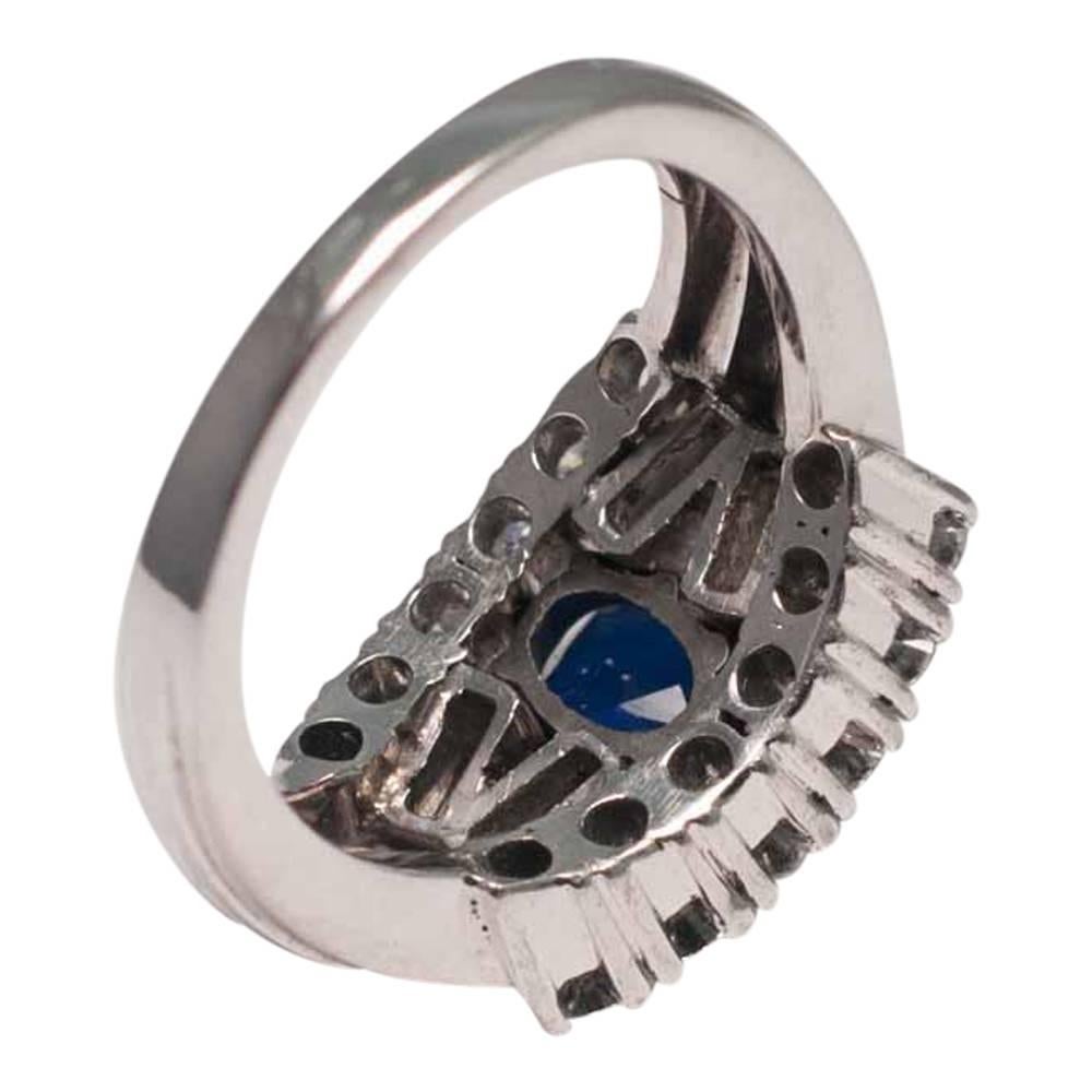 Circa 1970 Midcentury Blue Sapphire Diamond Gold Engagement Band Ring 3