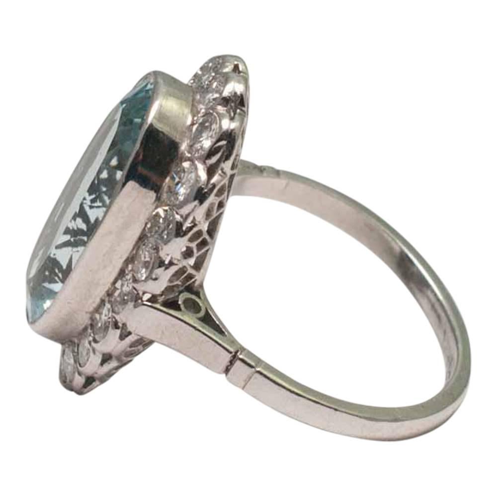 Large Vintage Oval Aquamarine Diamond Platinum Ring 1