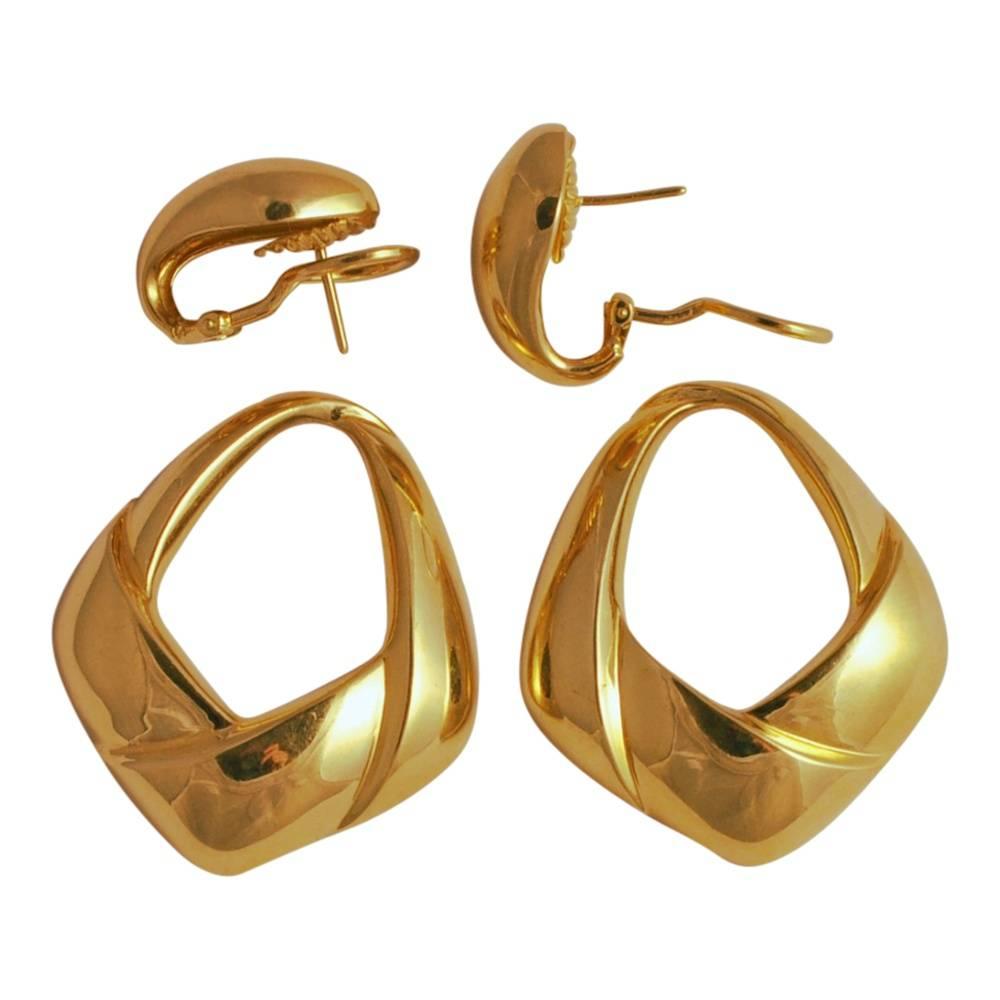 Tiffany & Co. 18 Carat Gold Earrings For Sale 1