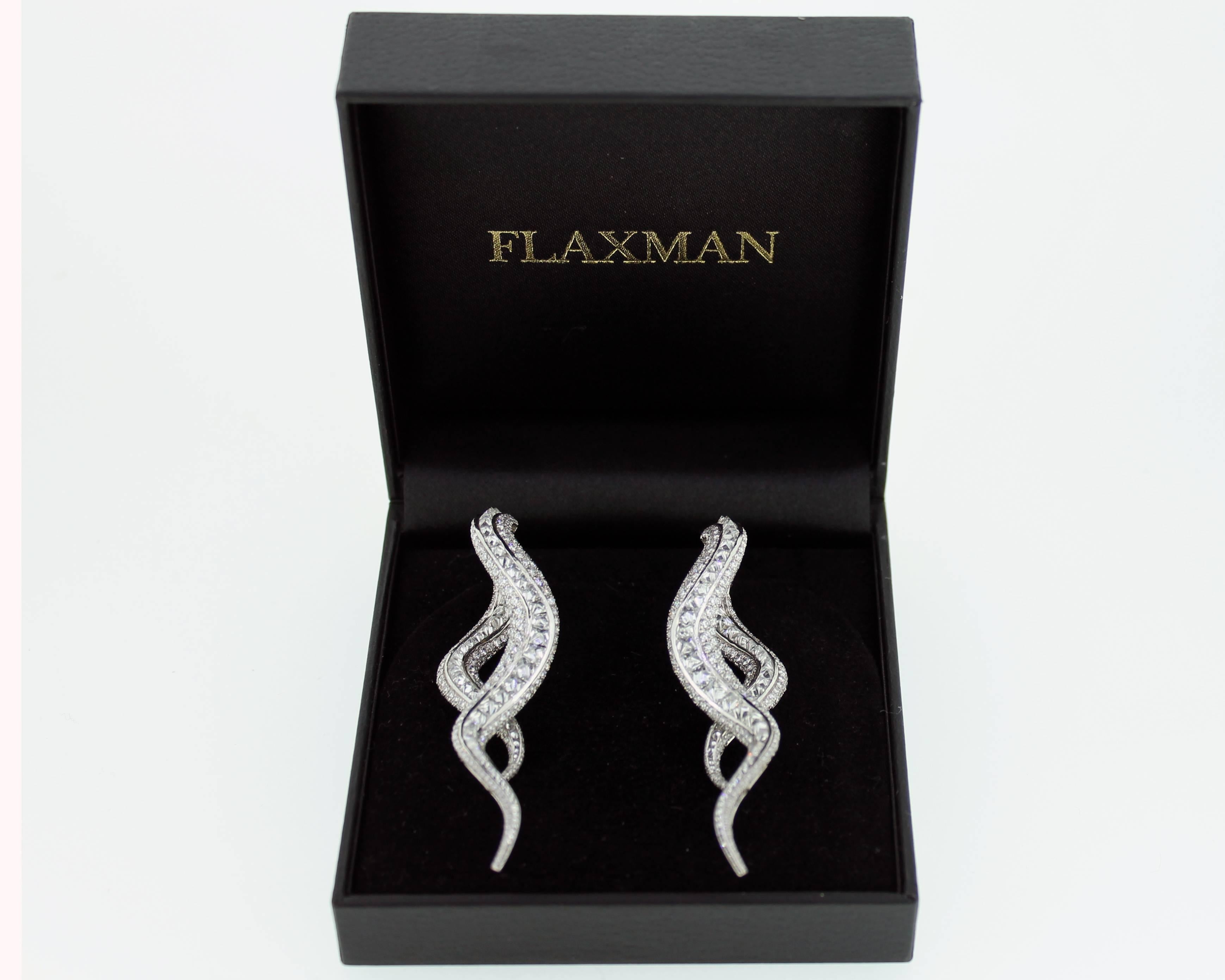 Women's Contemporary Scrolling Diamond White Gold Drop Earrings For Sale