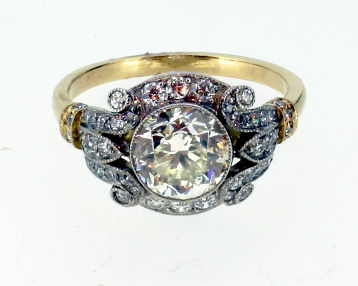 Belle Époque 2.06 Carat Diamond Target Ring For Sale