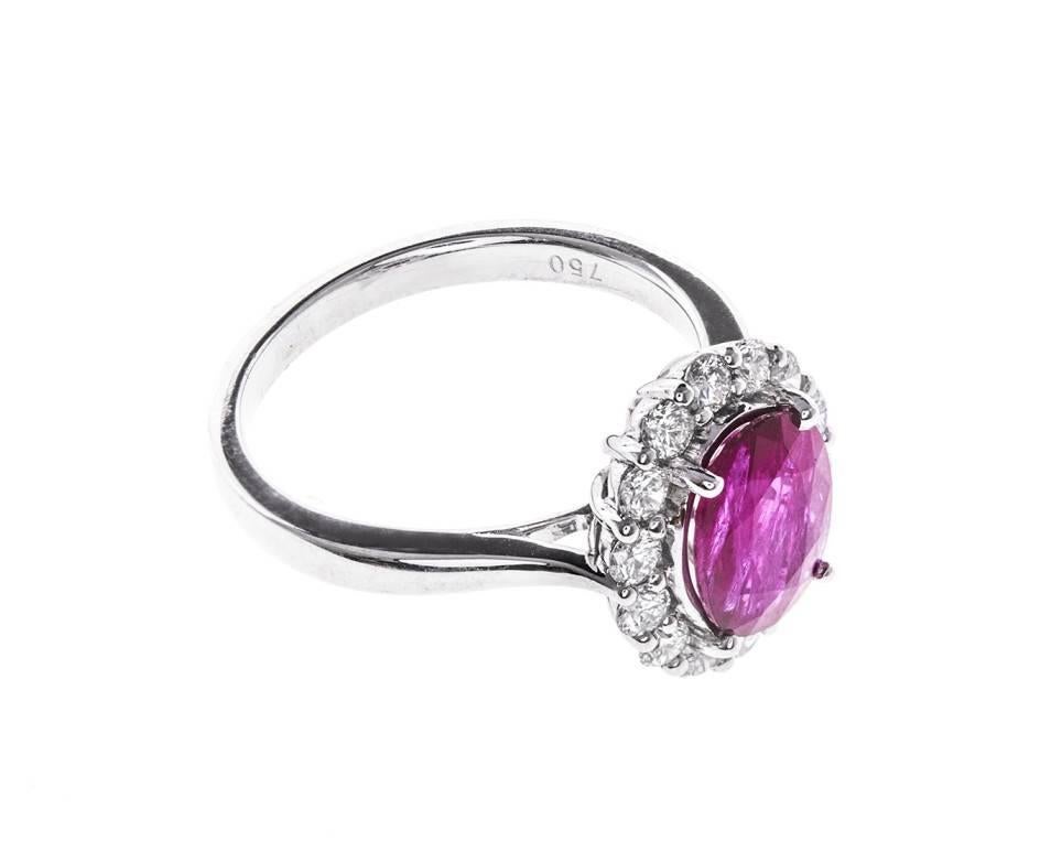 1.33 Carat Ruby Diamond Gold Ring In Excellent Condition For Sale In Birmingham, GB